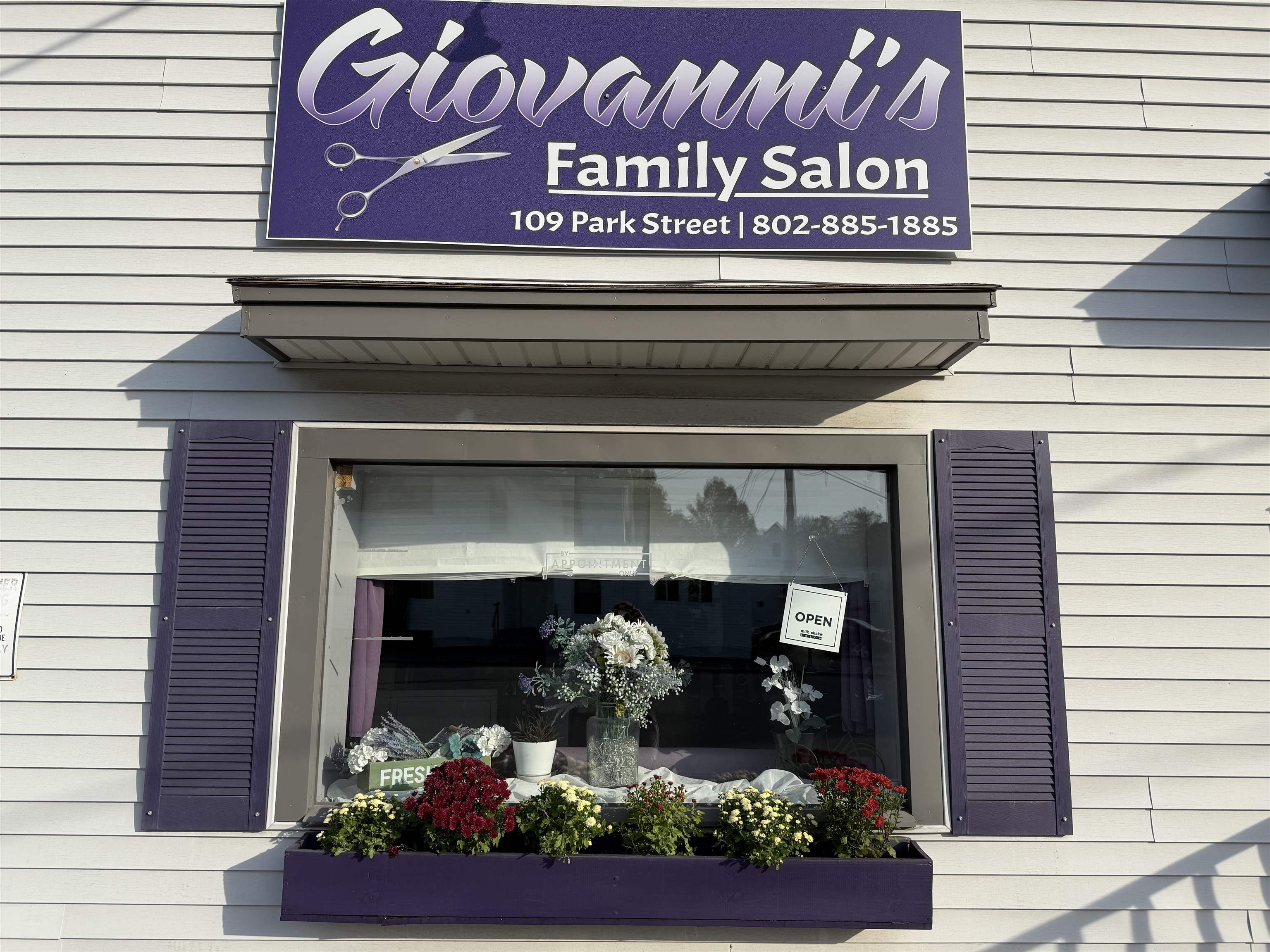 Plenty of signage for both businesses