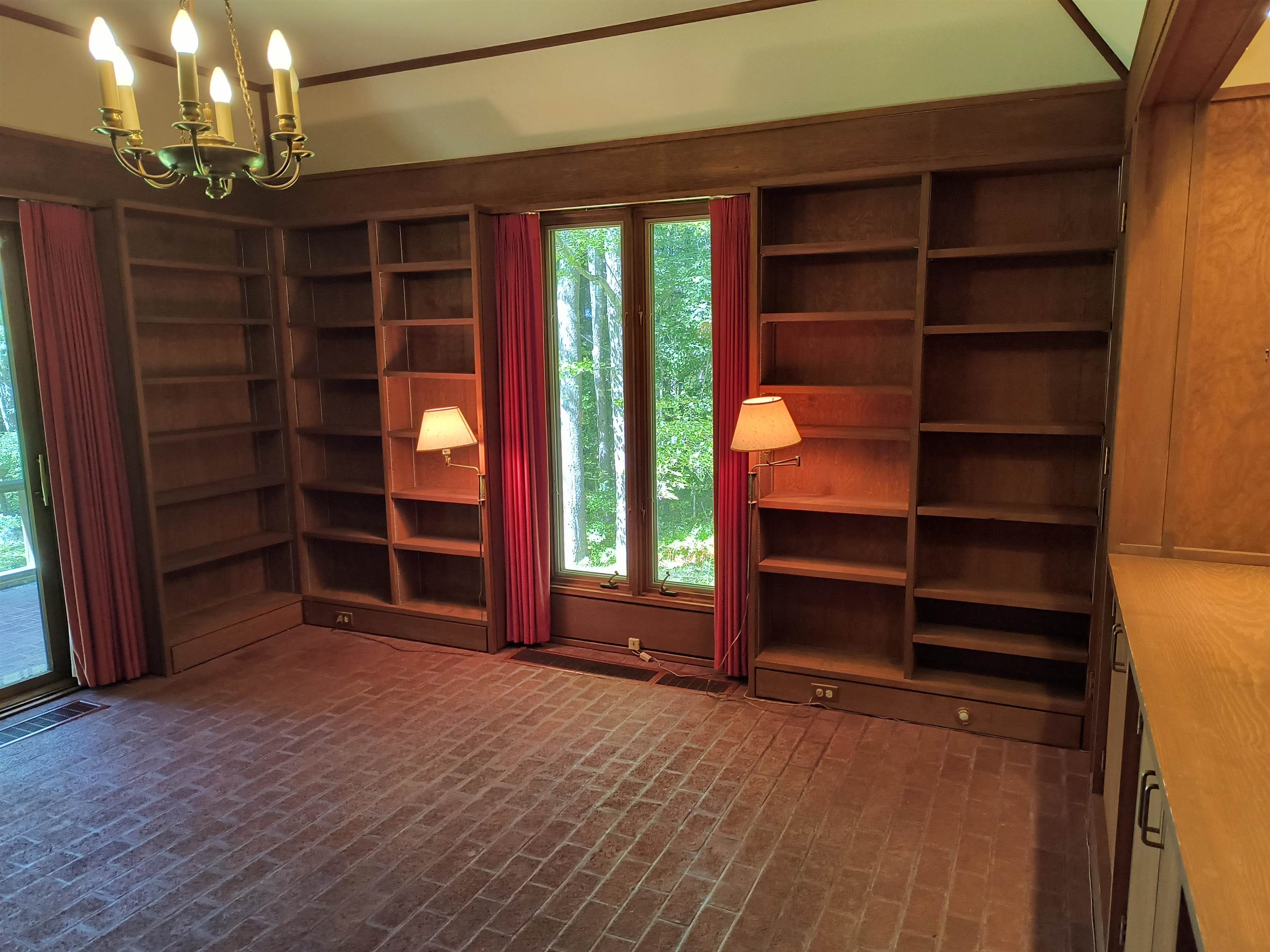 Desk Space in Library