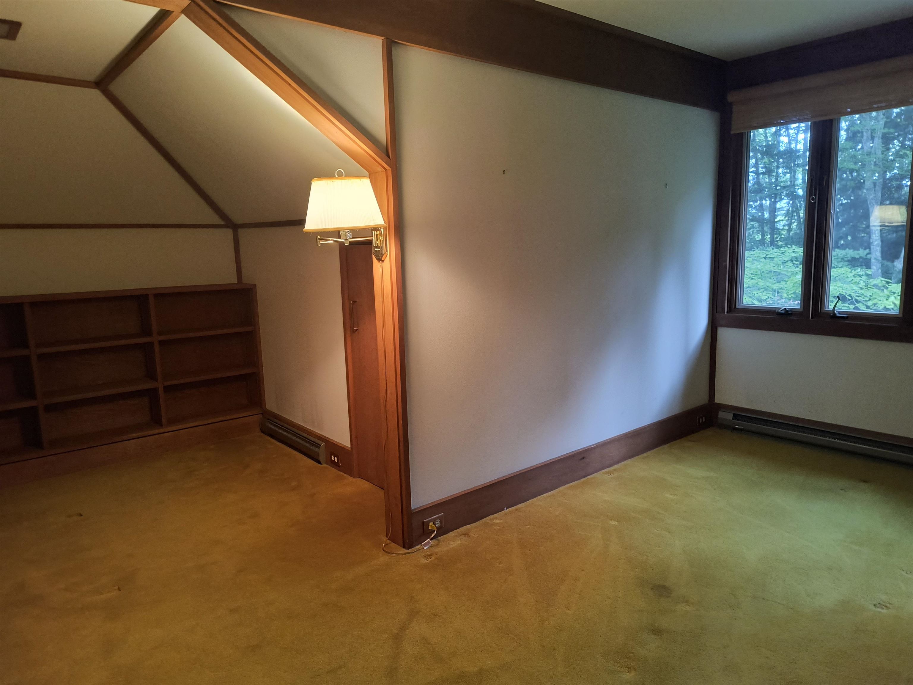 Alcove Bedroom 3