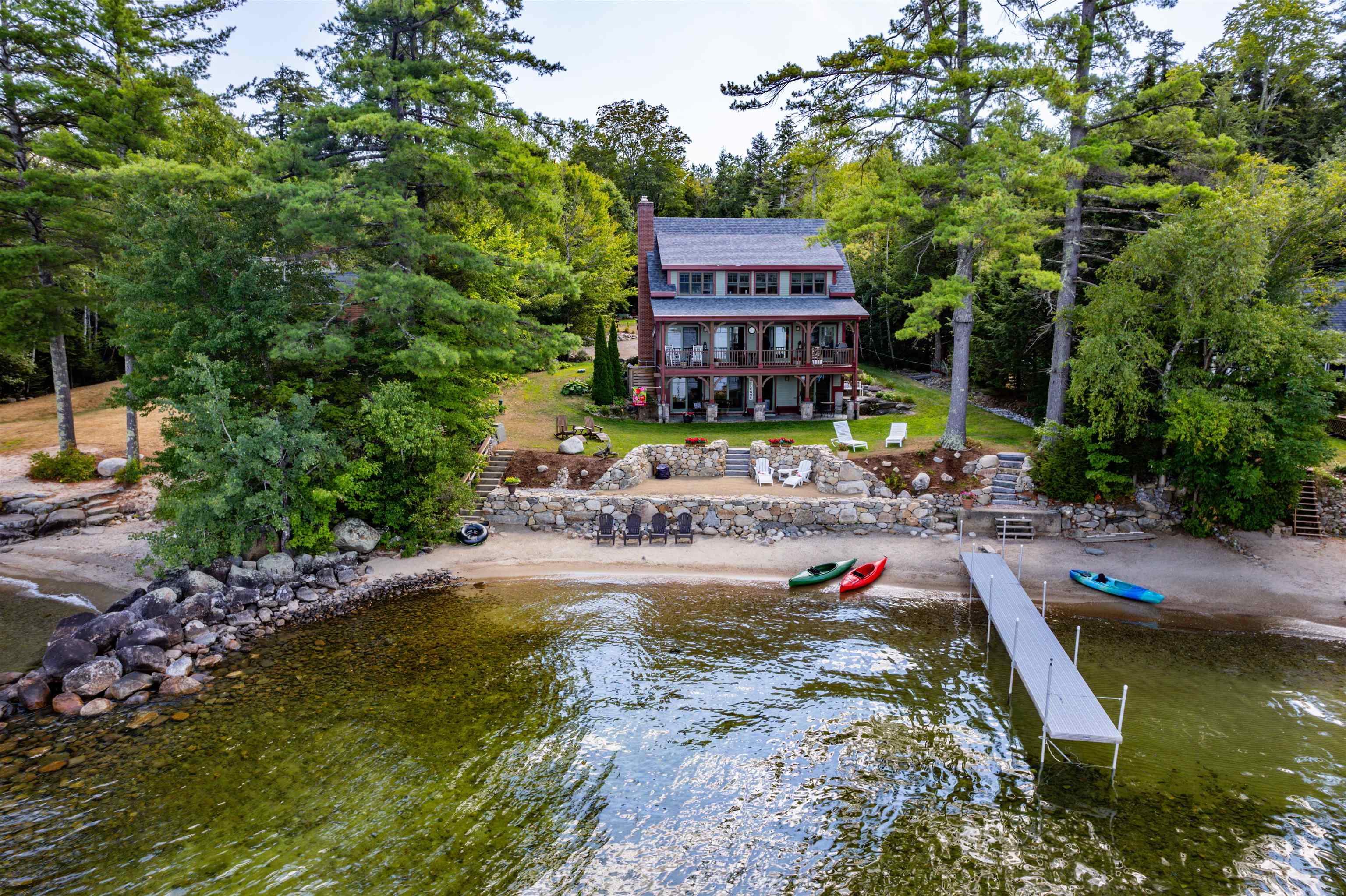 BRIDGEWATER NH Lake House for sale $$3,499,000 | $1,174 per sq.ft.