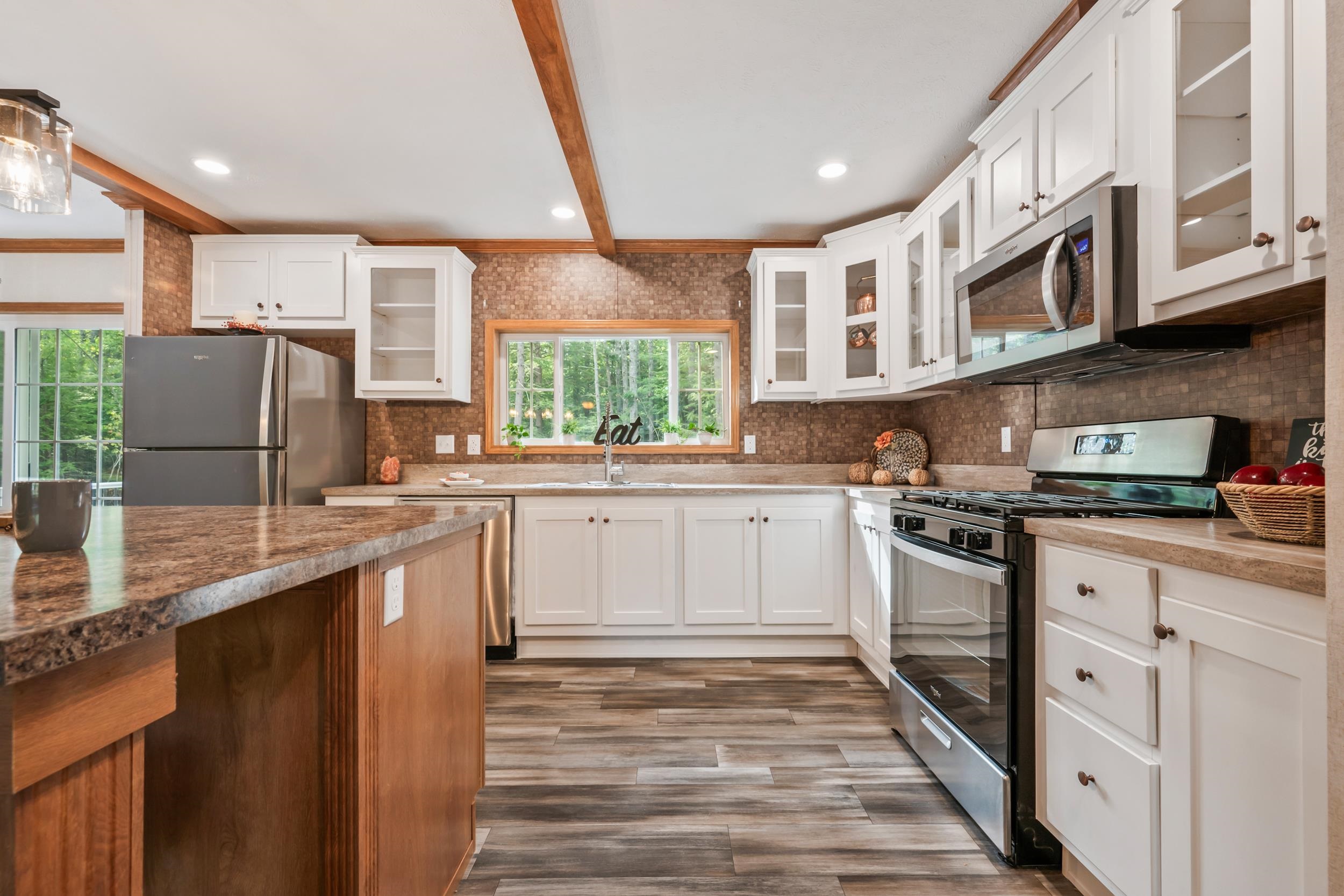 Spacious kitchen