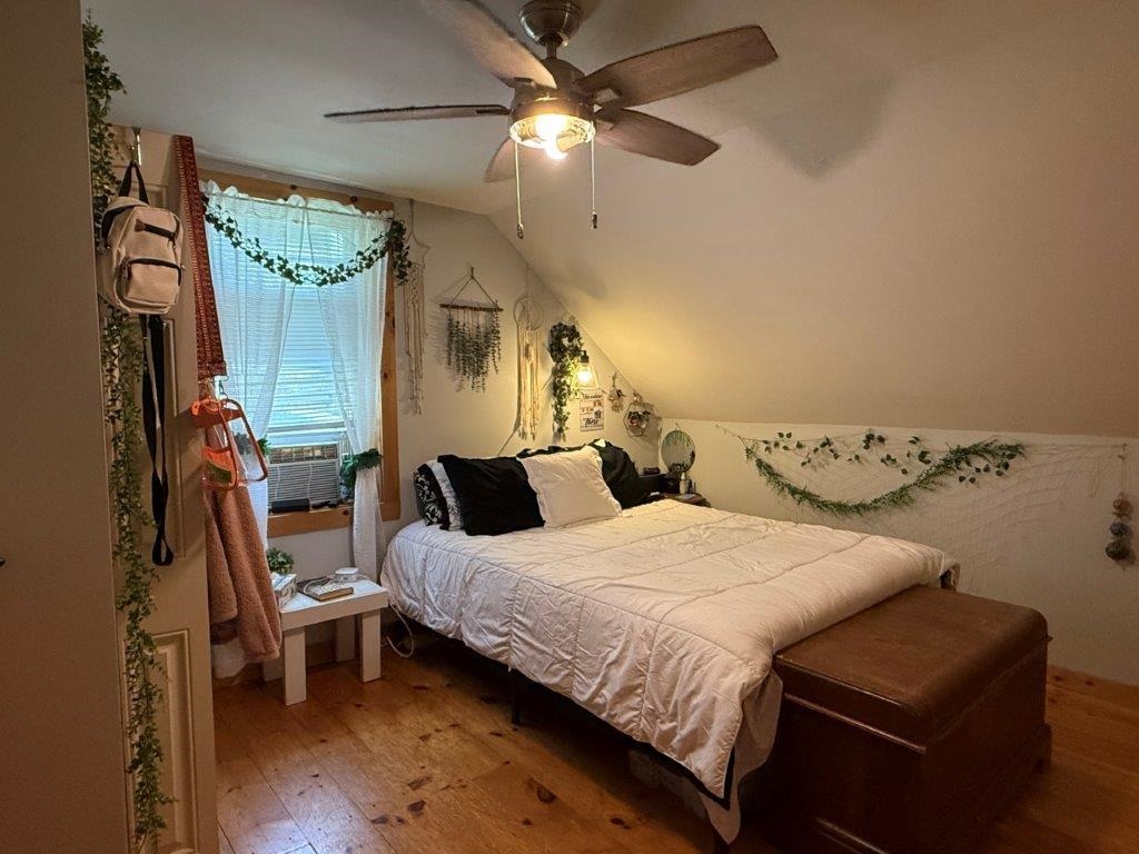Bedroom #1 23861473