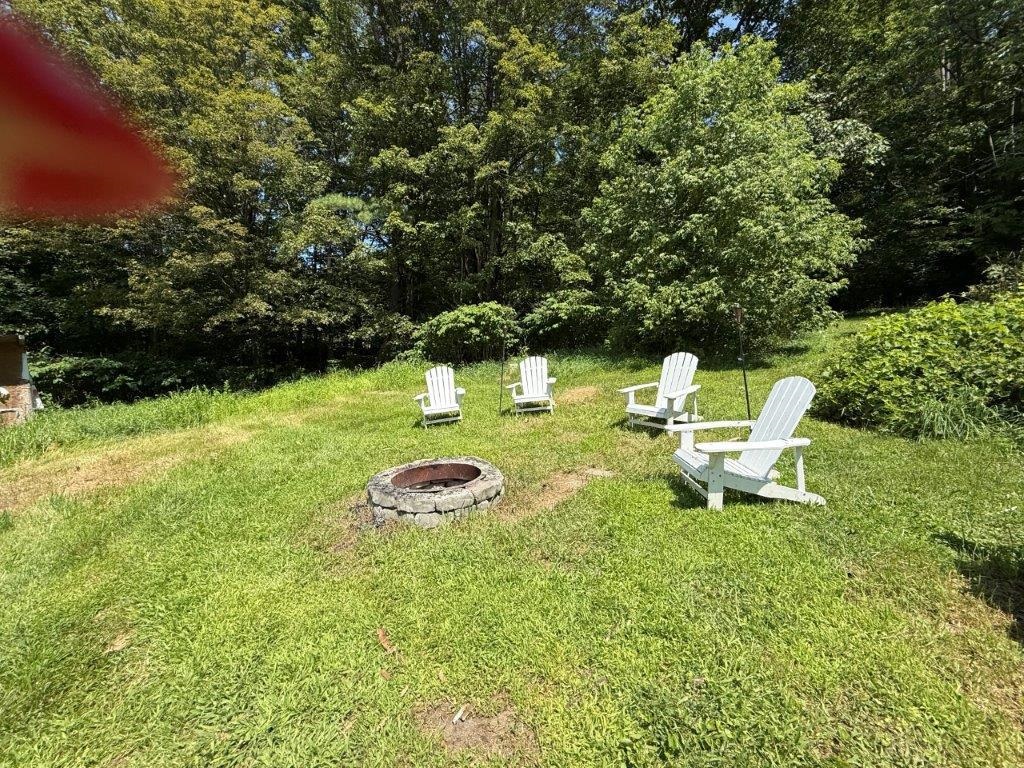 Private Fire Pit 23861524