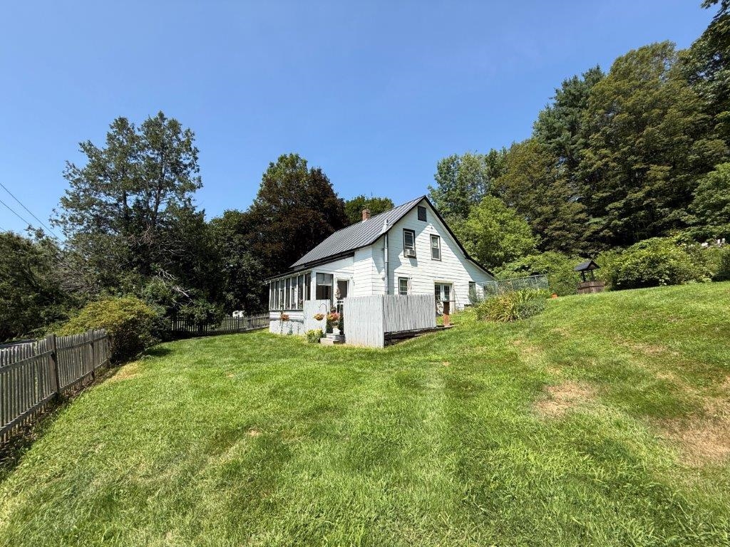 1.5 acres+- Amazing Yard 23861531