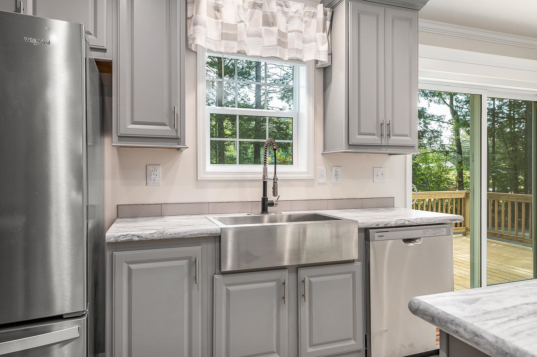 MLS 5058465: 3 Alison Circle, Hampton NH