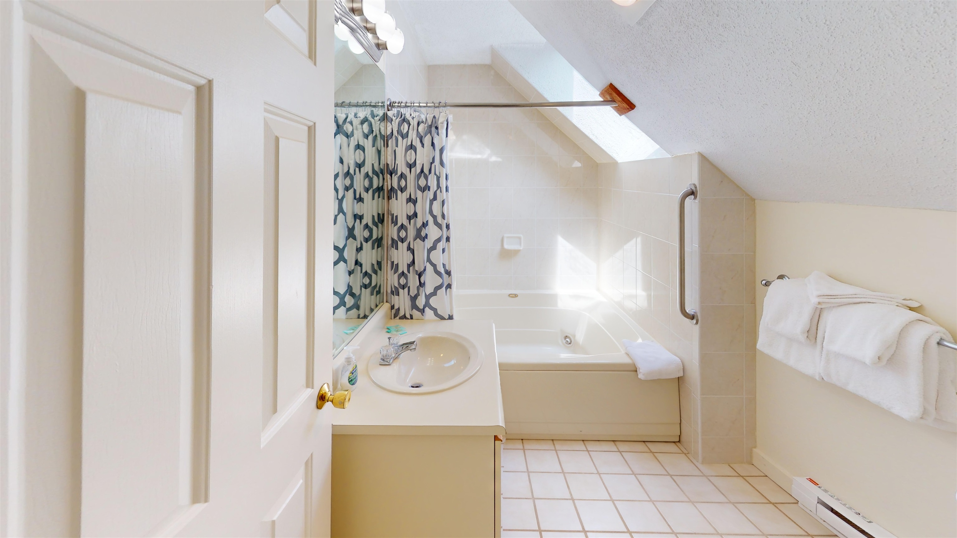 Homes for sale in Waterville Valley, NH | 9 Mountain Sun Way #22, Waterville Valley, NH 03215 | MLS# 5058529