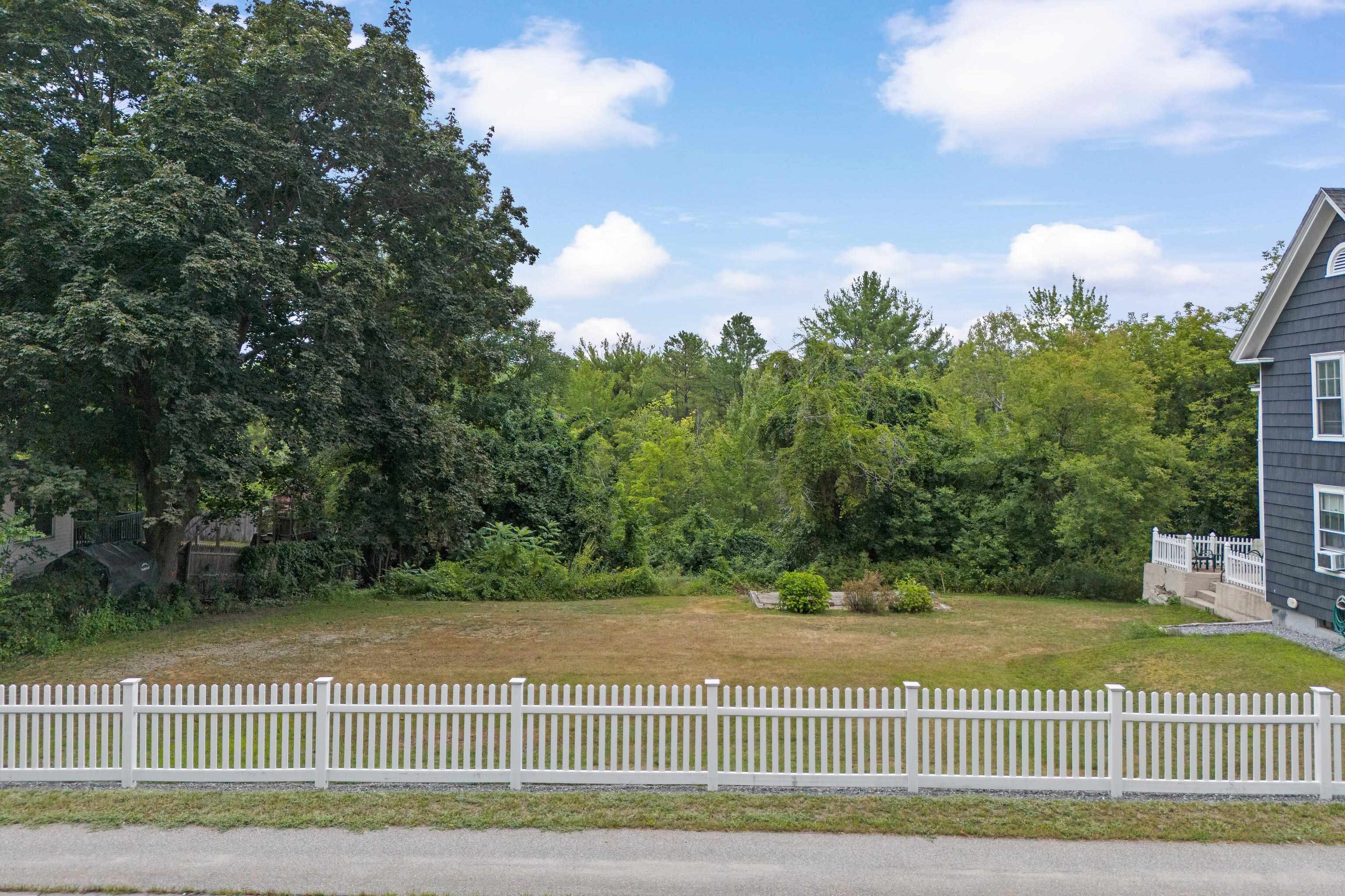 MANCHESTER NH Land for sale $$145,000 | 0.2 Acres  | Price Per Acre $0  | Total Lots 8796