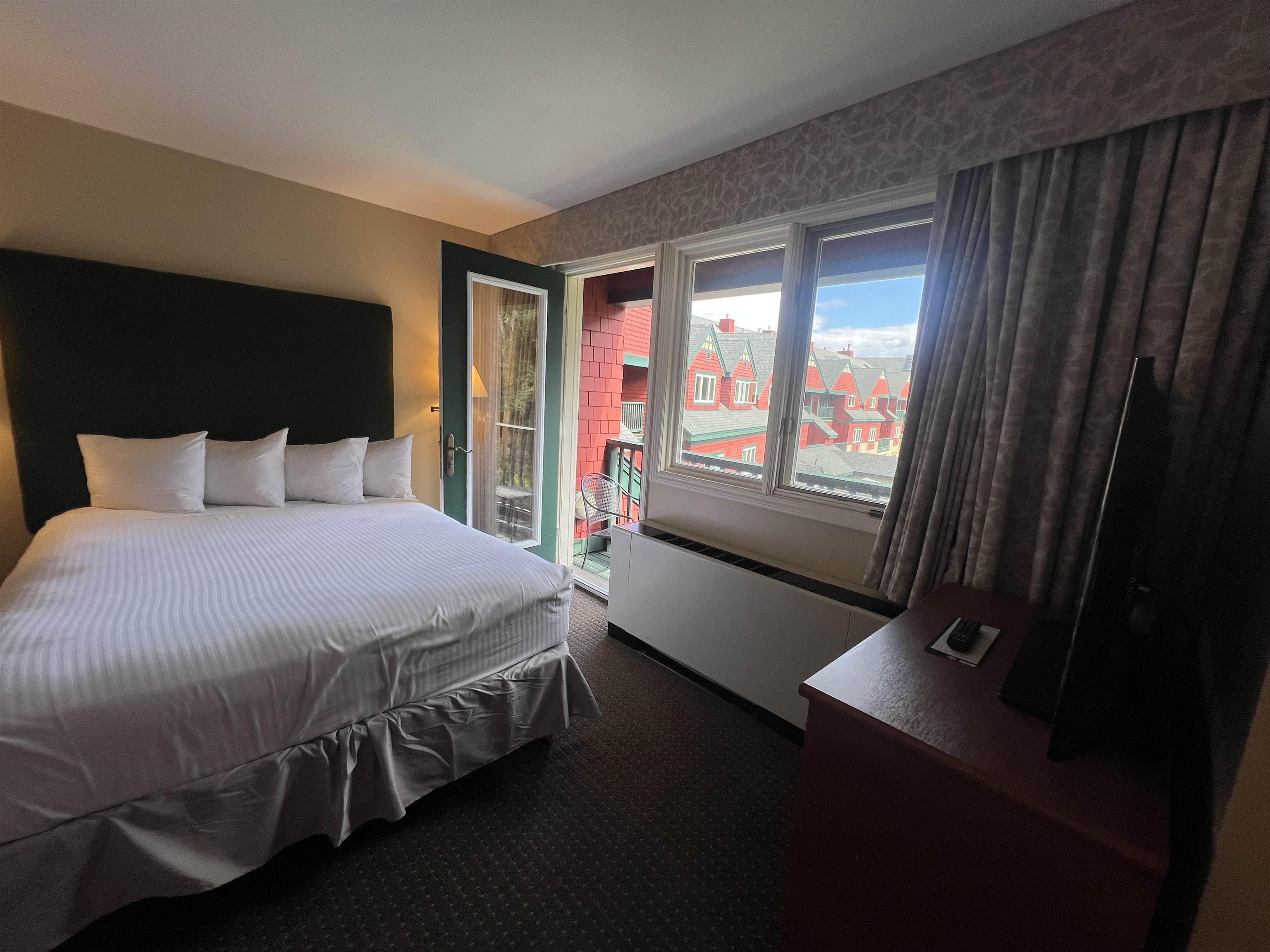 Homes for sale in Dover, VT | 357/359, Qtr 2 Grand Summit Way #357/359, Qtr 2, Dover, VT 05356 | MLS# 5058811