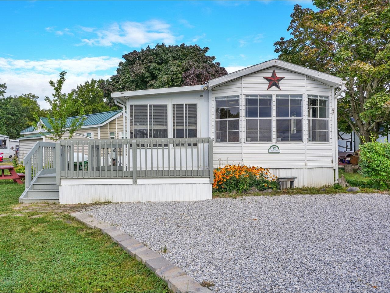 Homes for sale in South Hero, VT | 12 Eagle Ln, South Hero, VT 05486 | MLS# 5058827