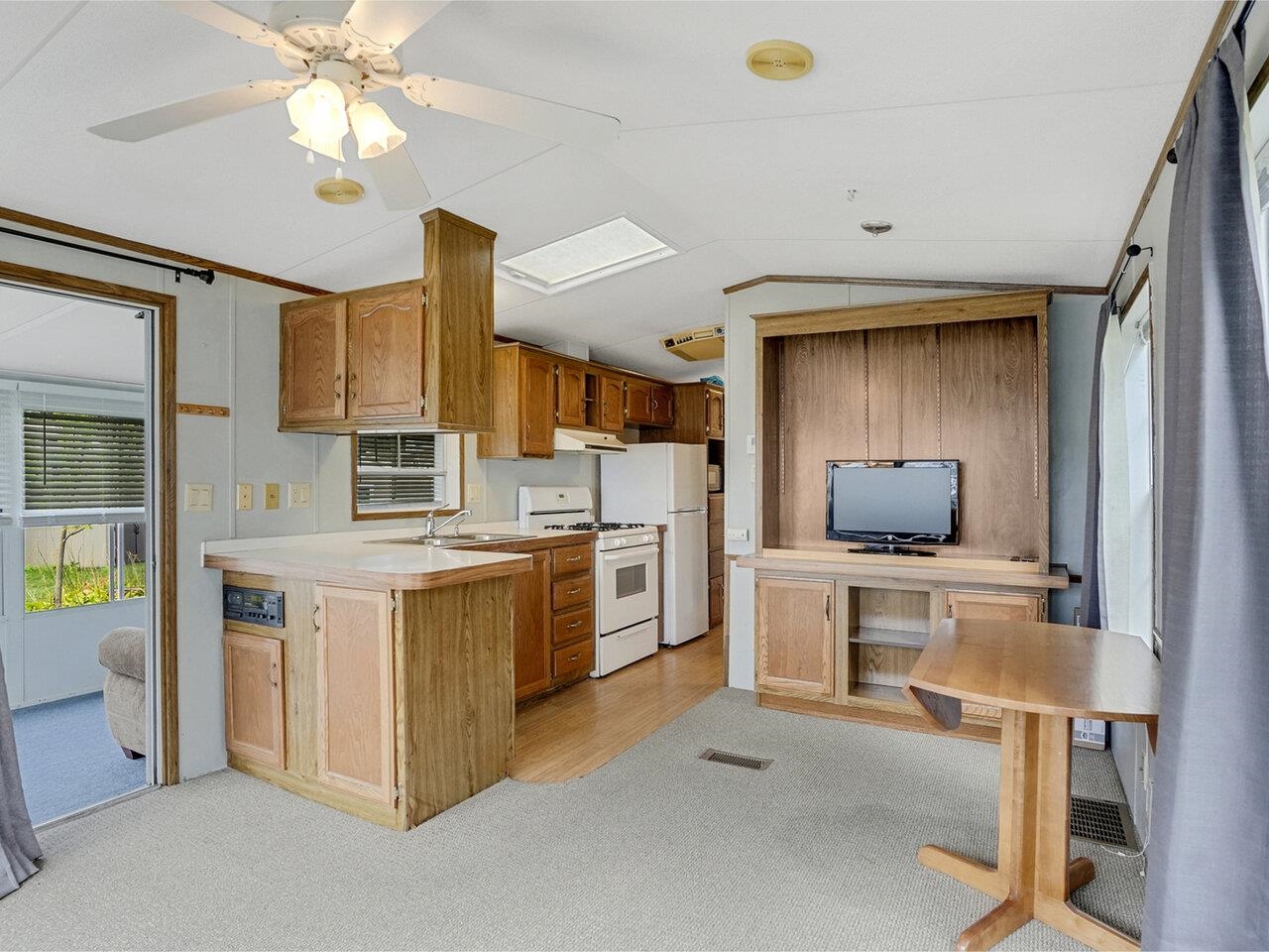 Homes for sale in South Hero, VT | 12 Eagle Ln, South Hero, VT 05486 | MLS# 5058827