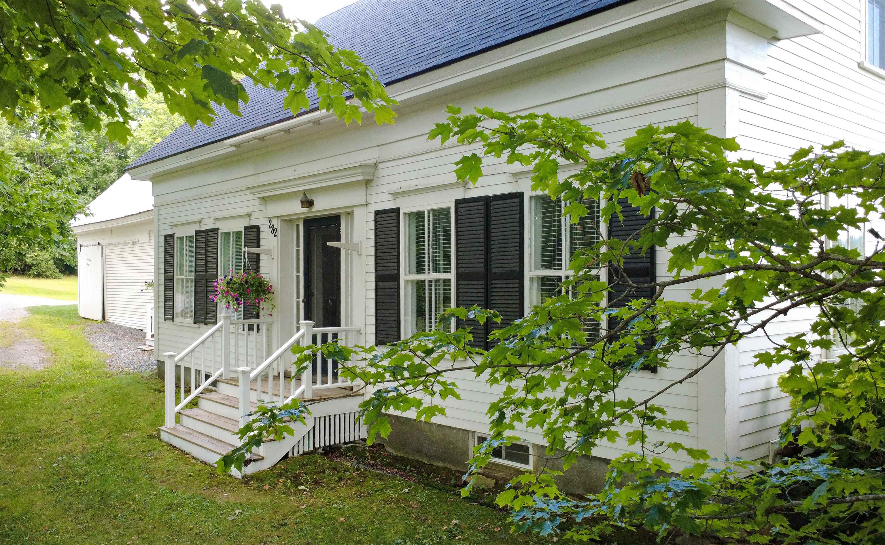 Homes for sale in Peacham, VT | 282 South Main St, Peacham, VT 05862 | MLS# 5058988