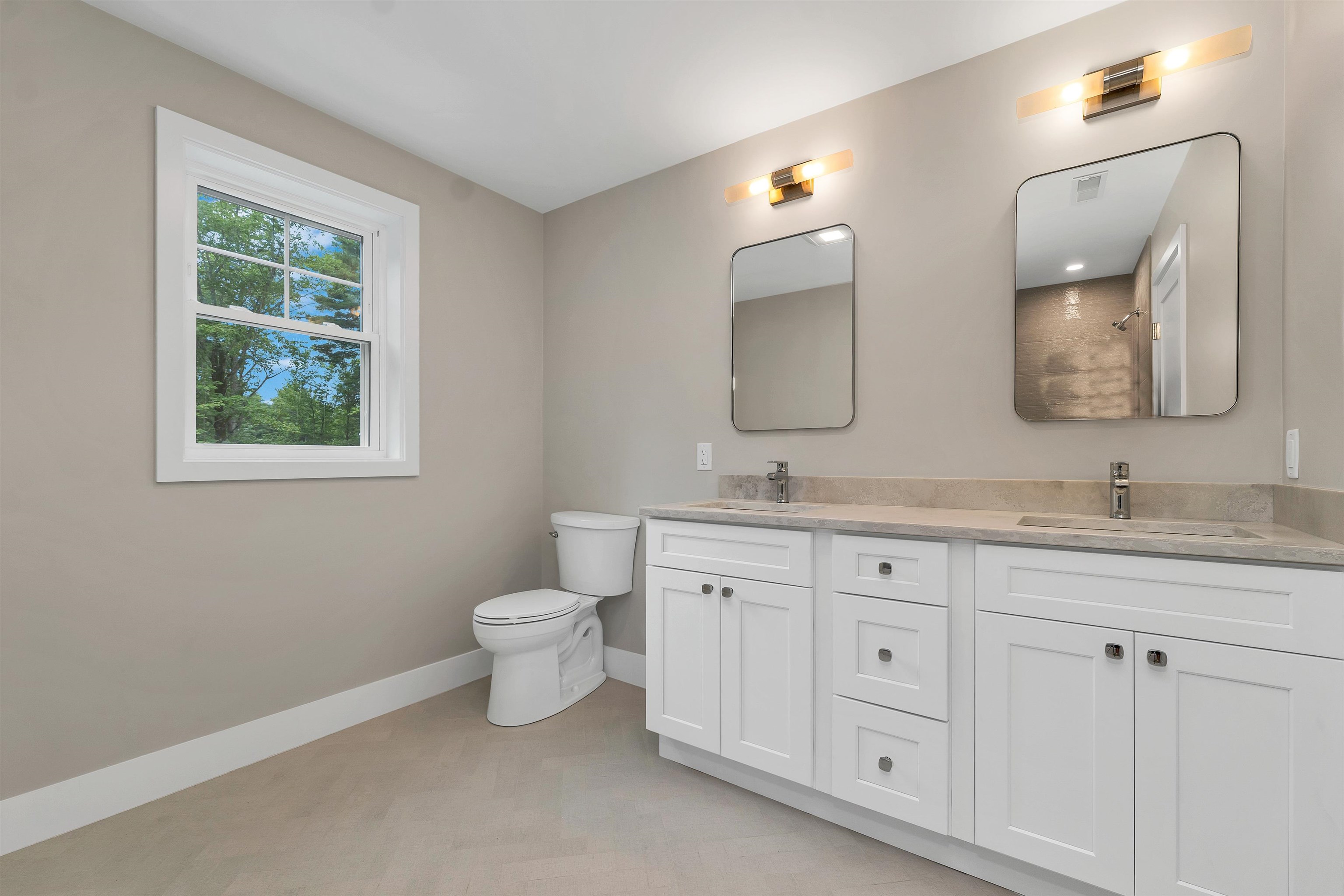 Primary 3/4 bath
