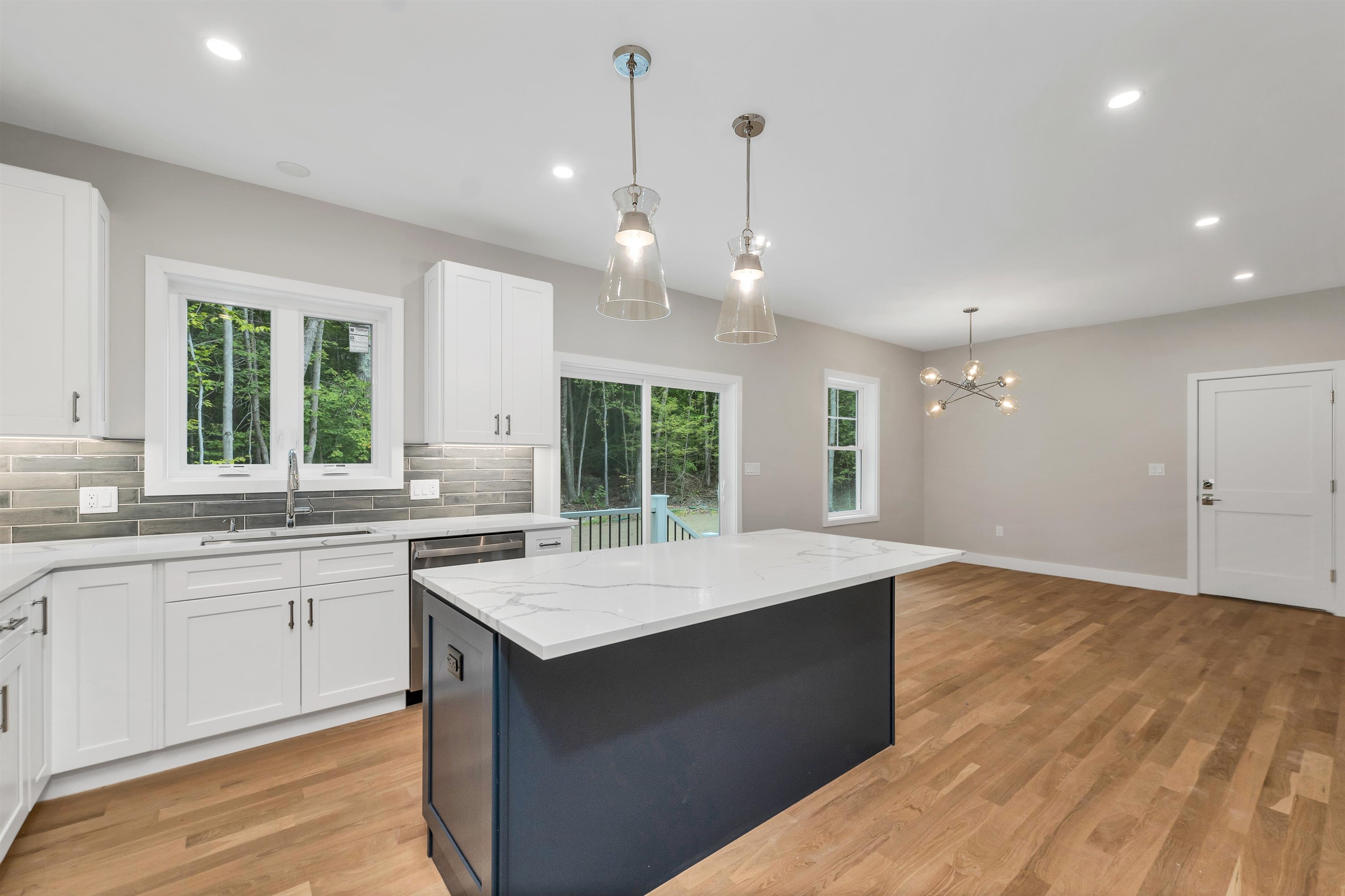 Spacious Kitchen/Dining