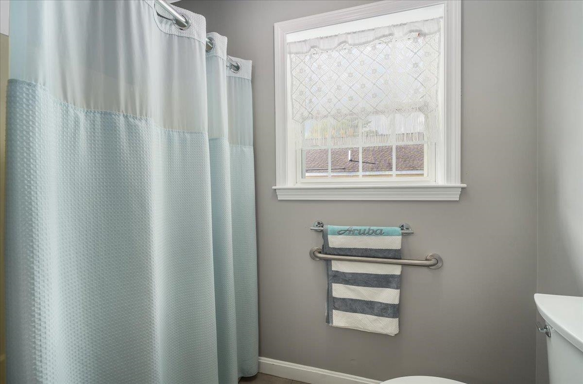 Primary Bath 23967666