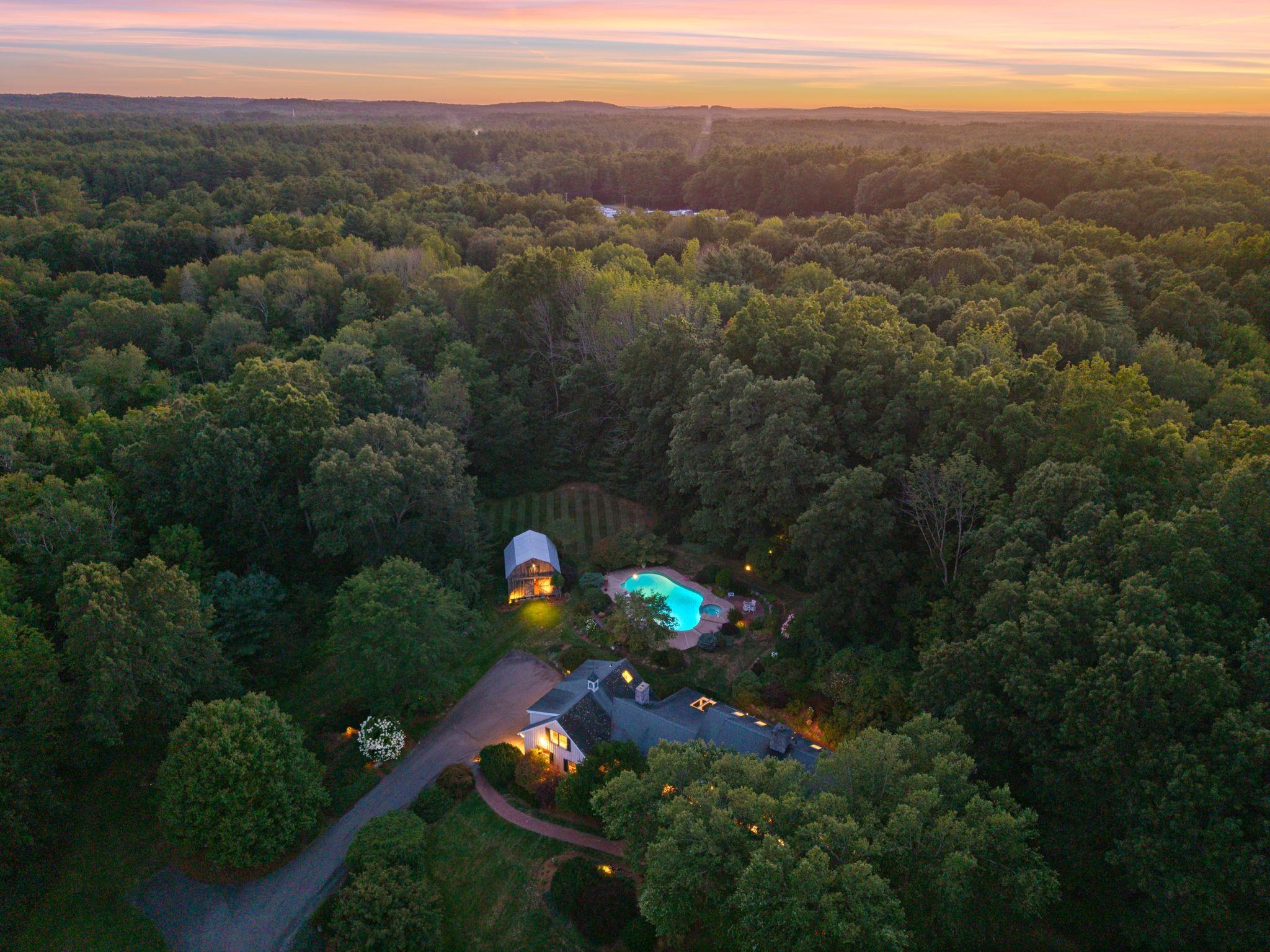 Homes for sale in Hampton Falls, NH | 276 Exeter Rd, Hampton Falls, NH 03844 | MLS# 5059229