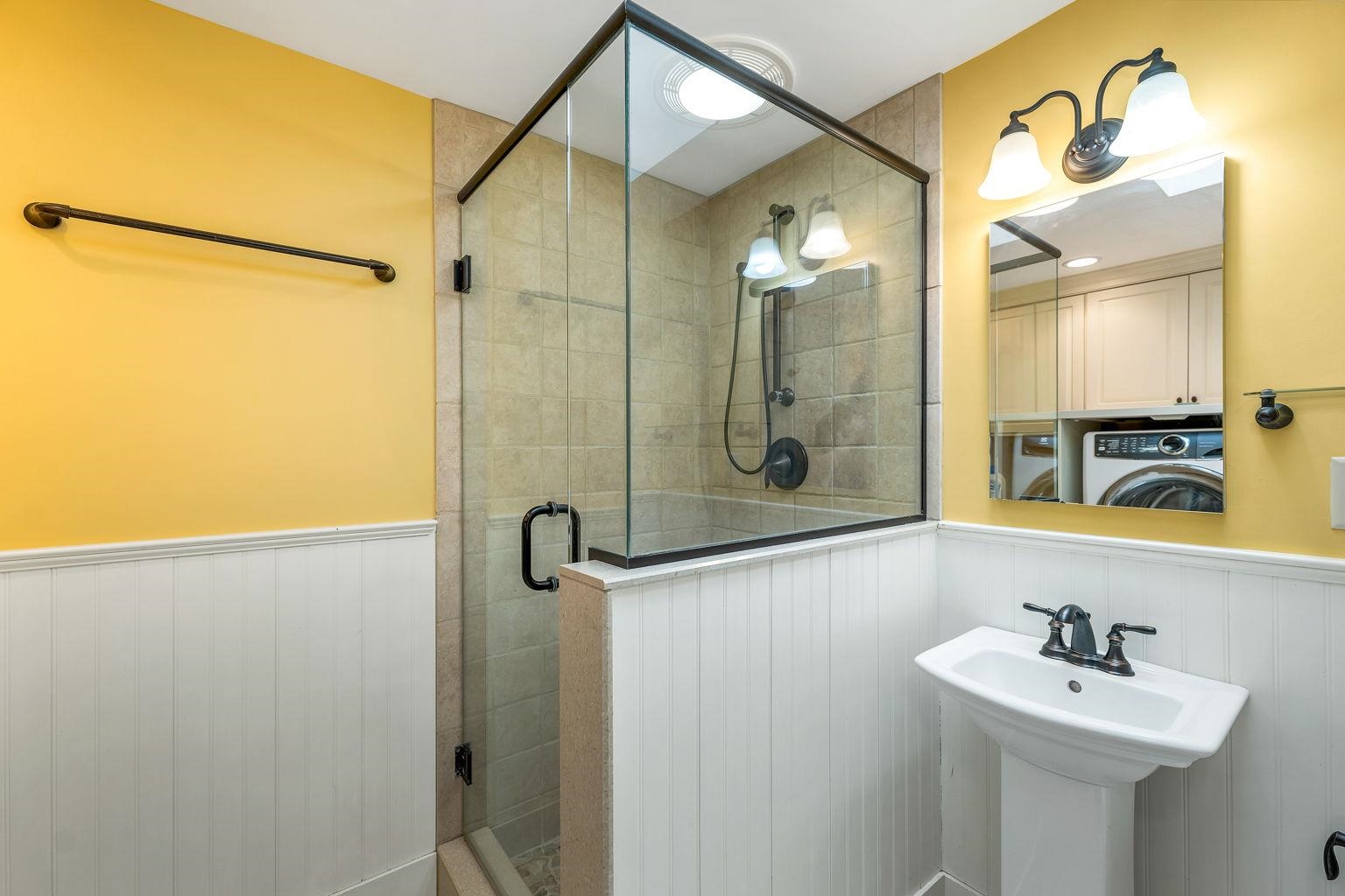 Upstairs Bathroom
