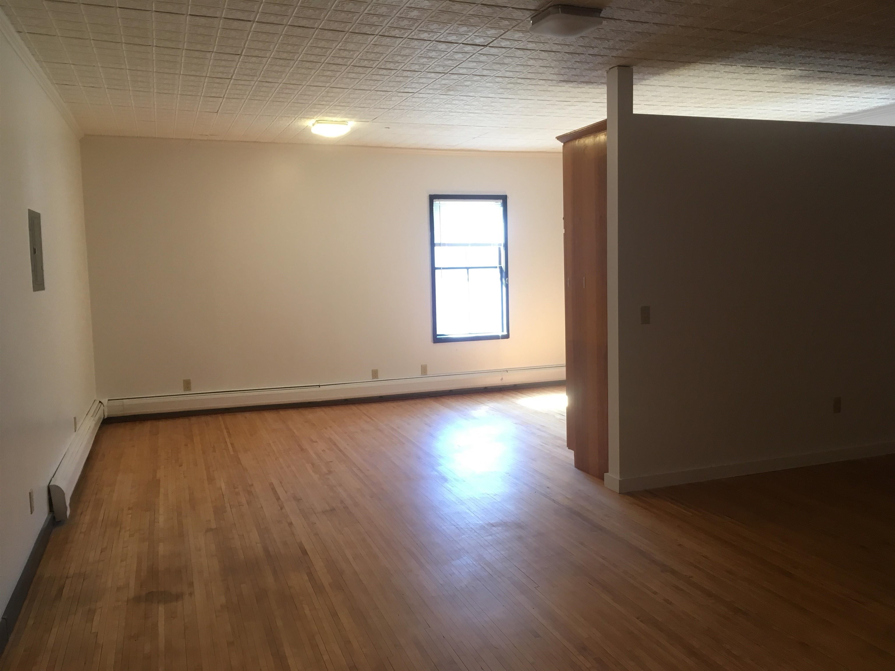Apt 5