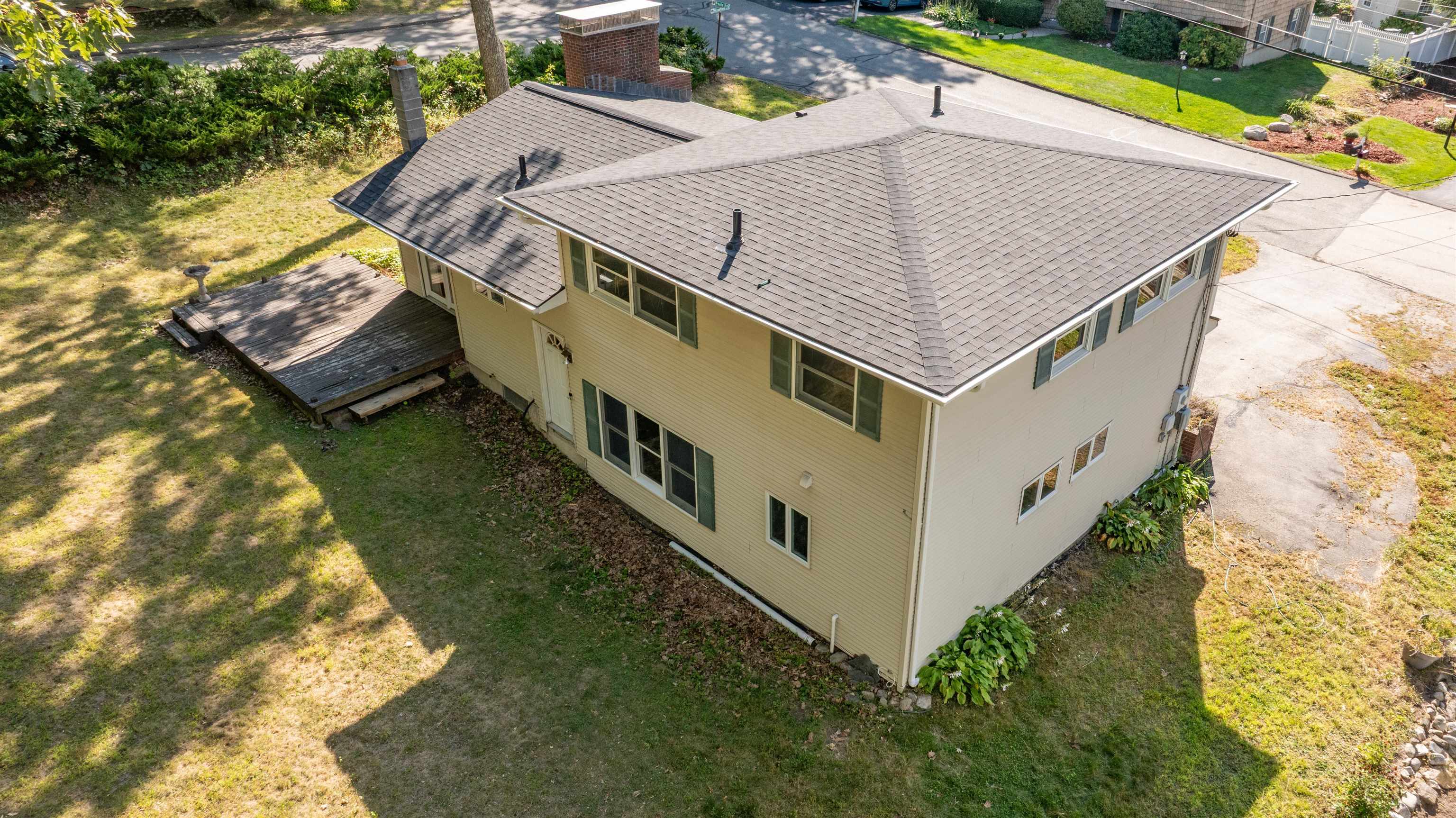 Photo 17 of 21
