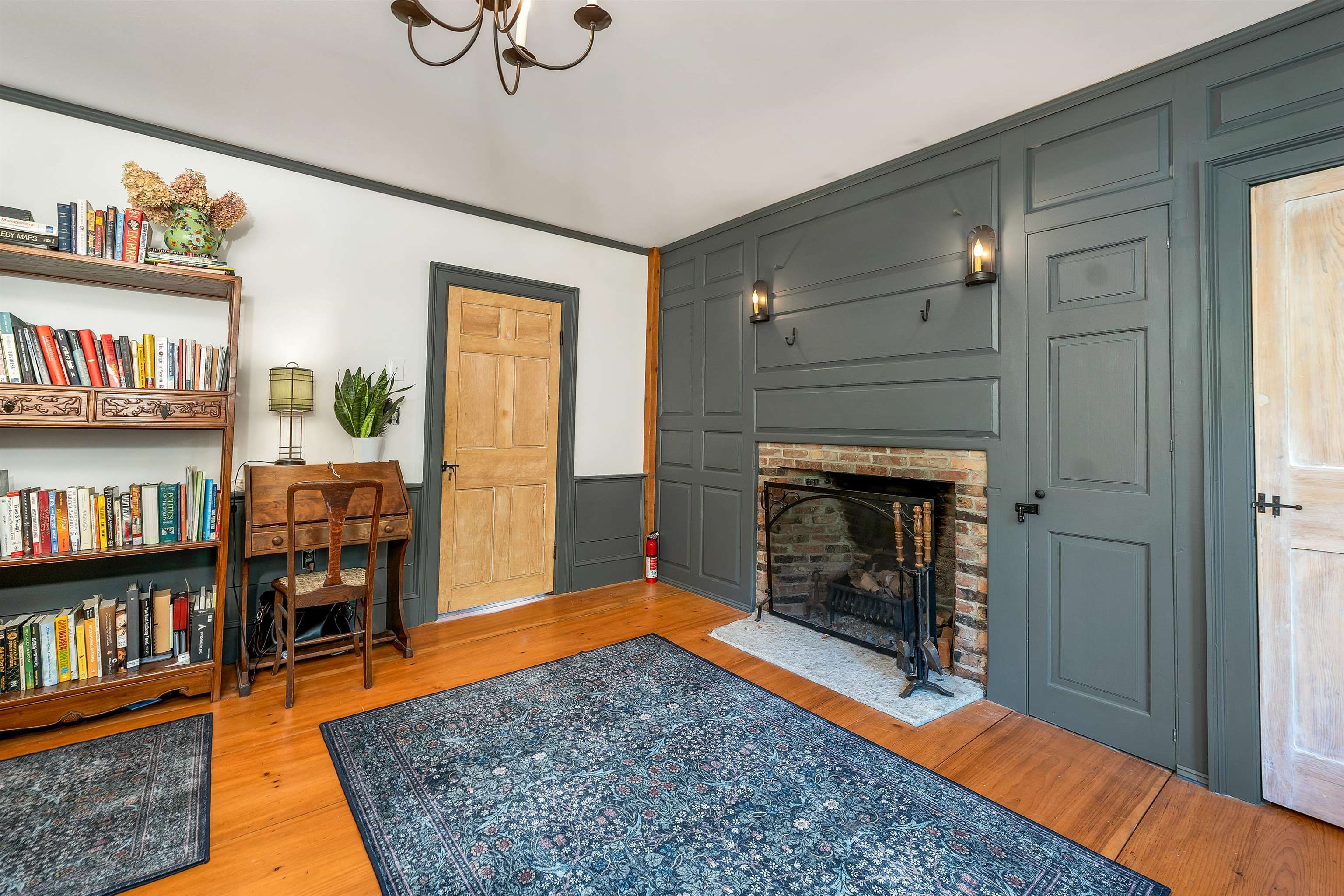 Working Fireplace