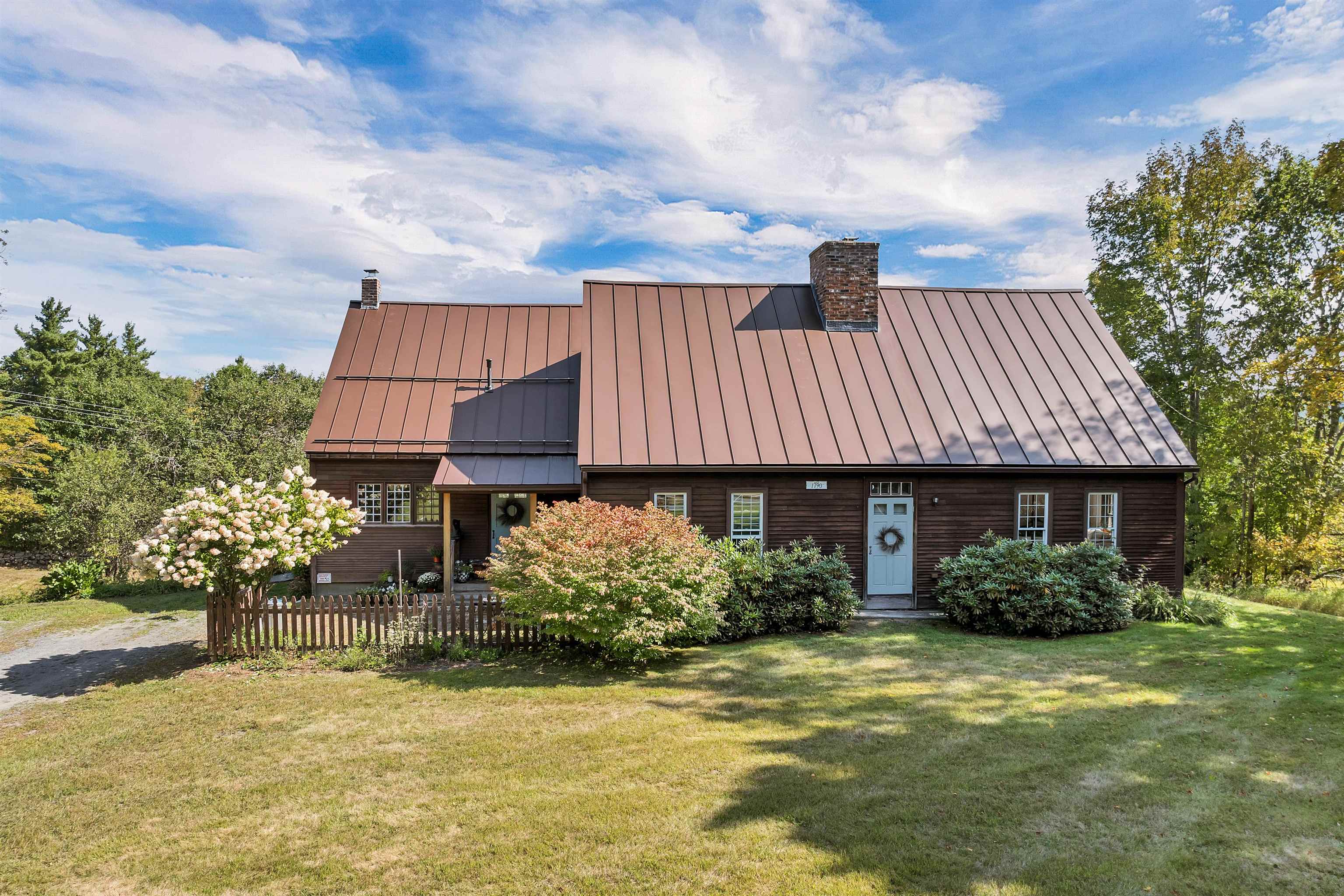 Homes for sale in Orford, NH | 1222 Gov Meldrim Thomson Scenic Hwy, Orford, NH 03777 | MLS# 5059983