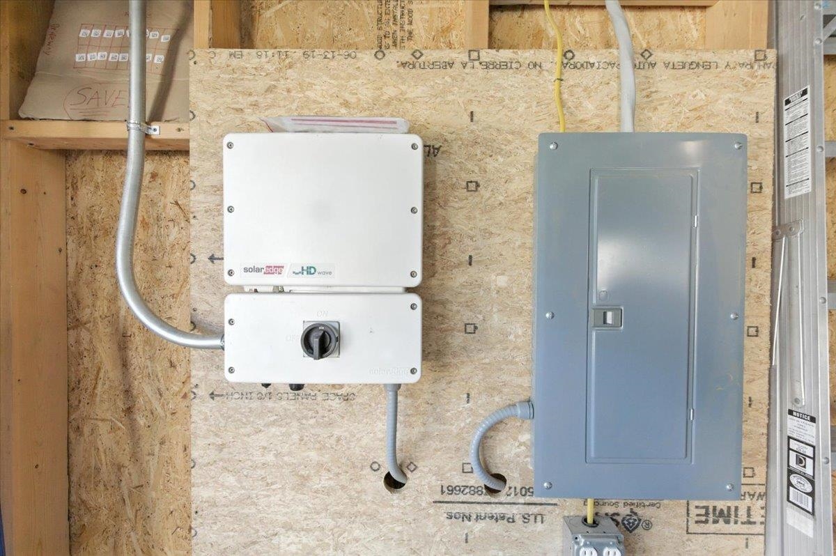 Solar Inverter