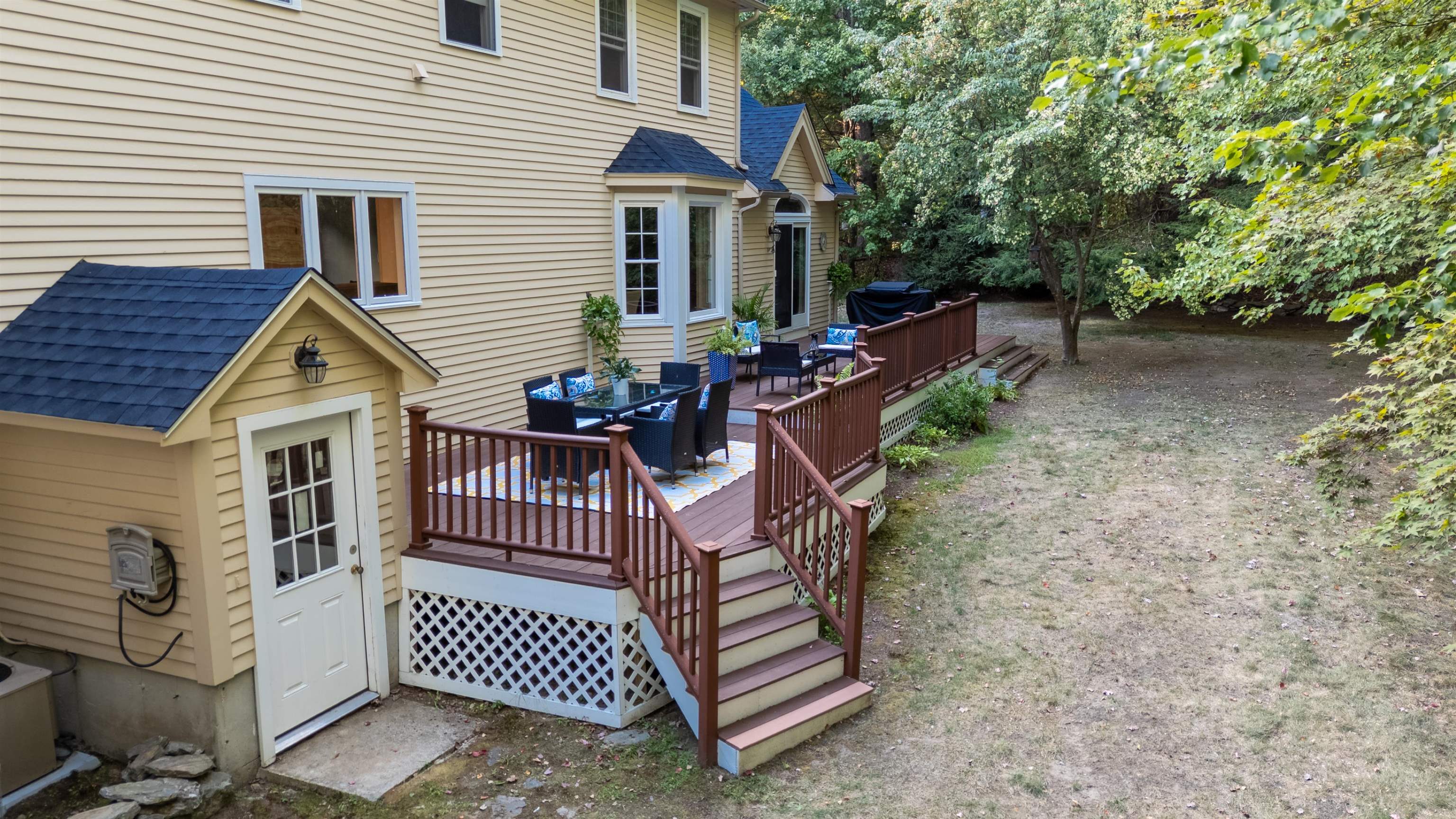 Photo 9 of 56