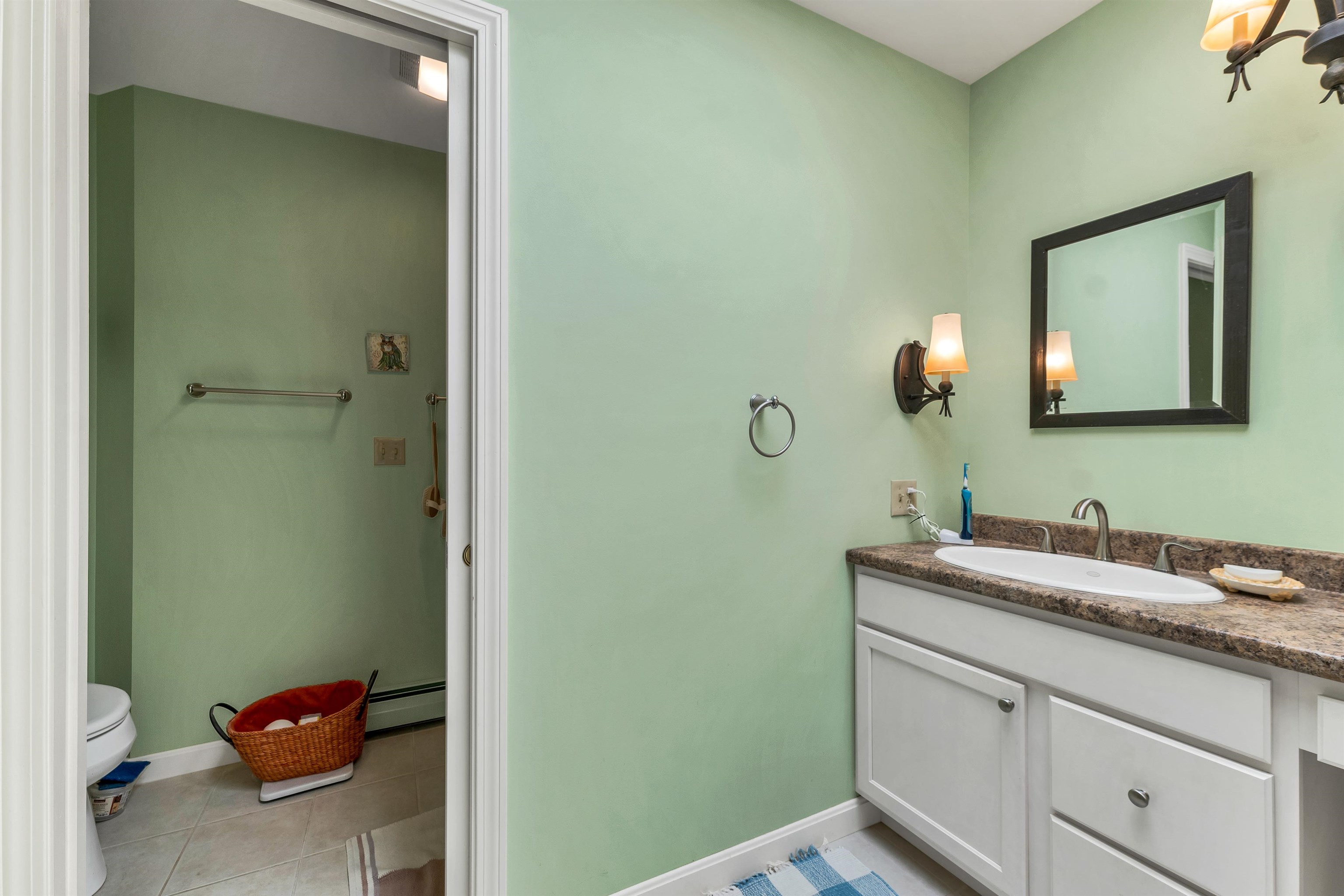 primary bathroom ensuite