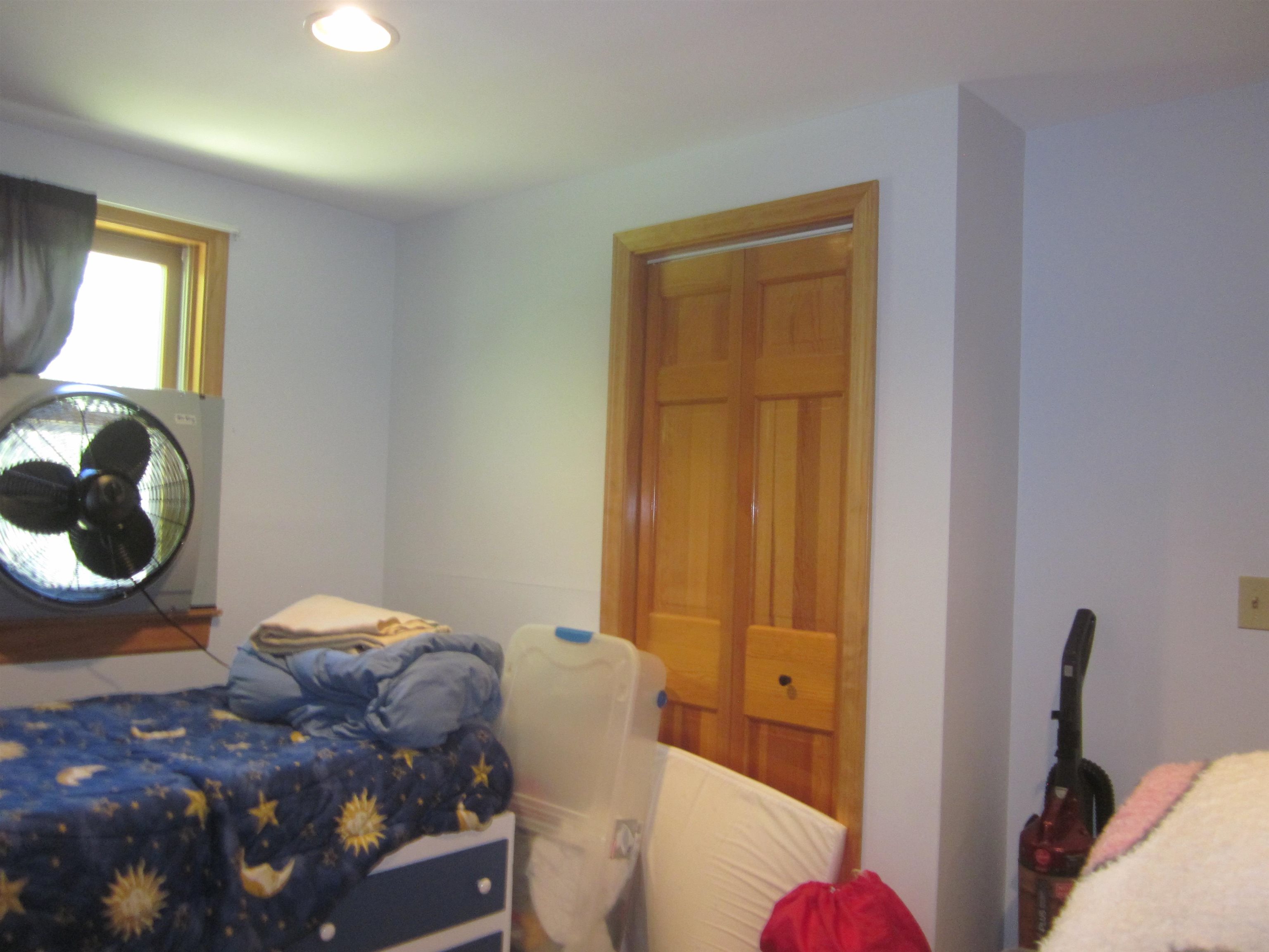 Photo 15 of 40