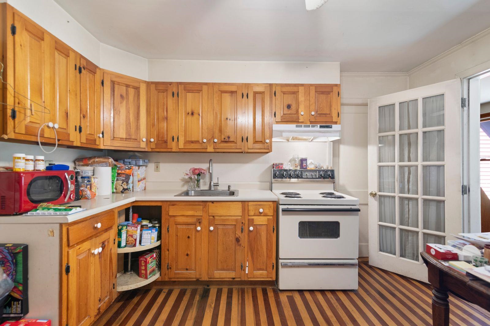 Tenant kitchen