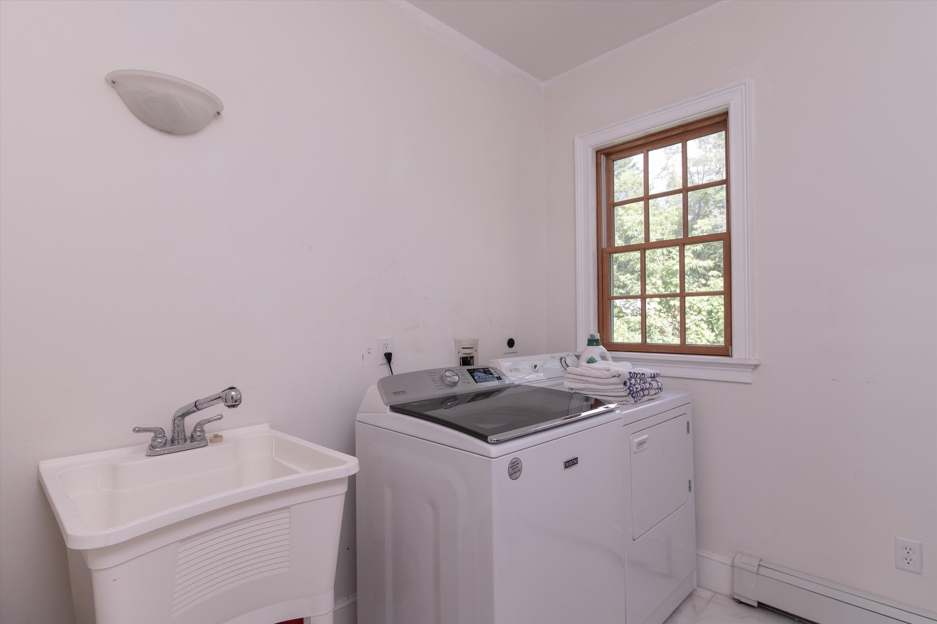 1st Floor laundry