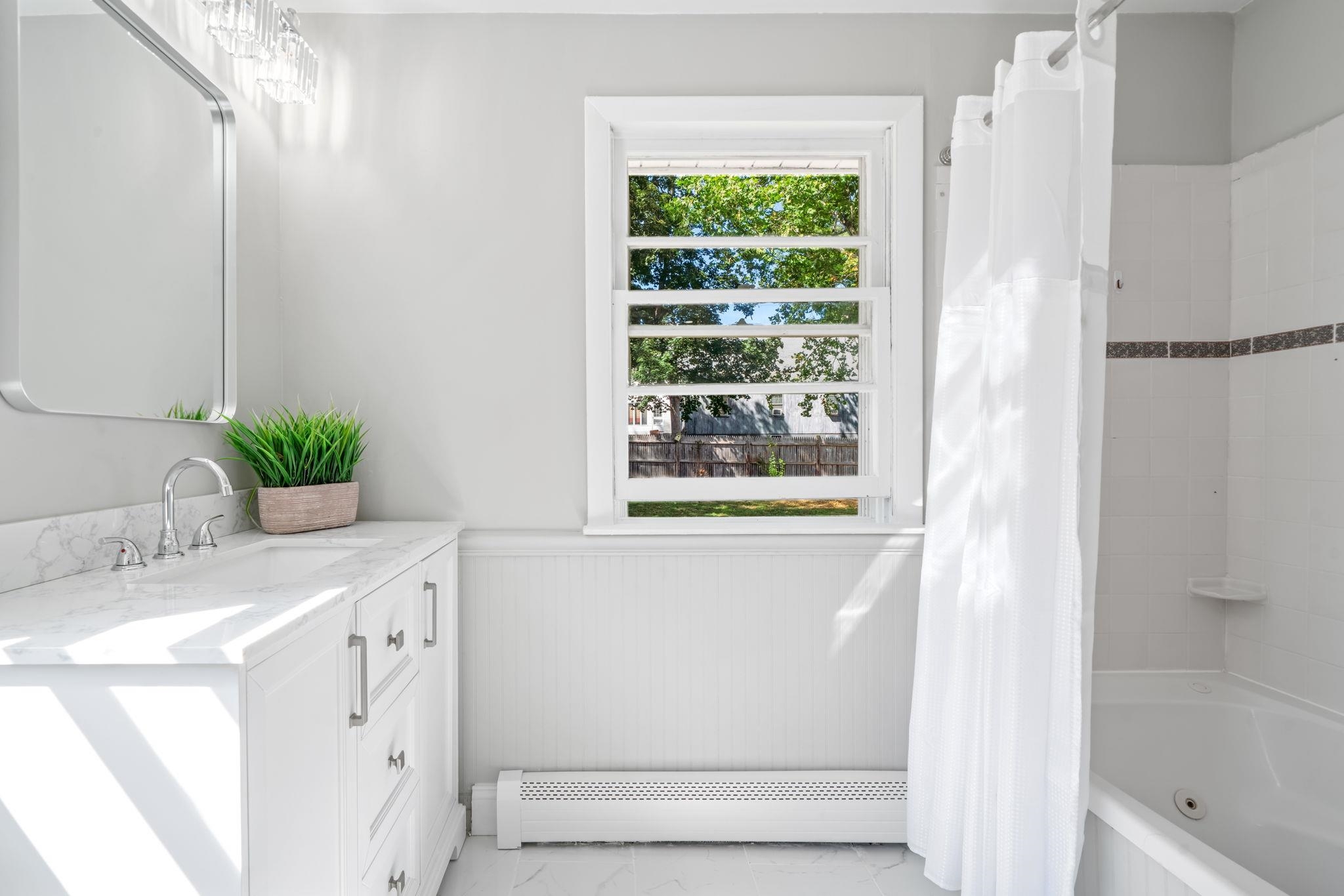 Primary suite bathroom