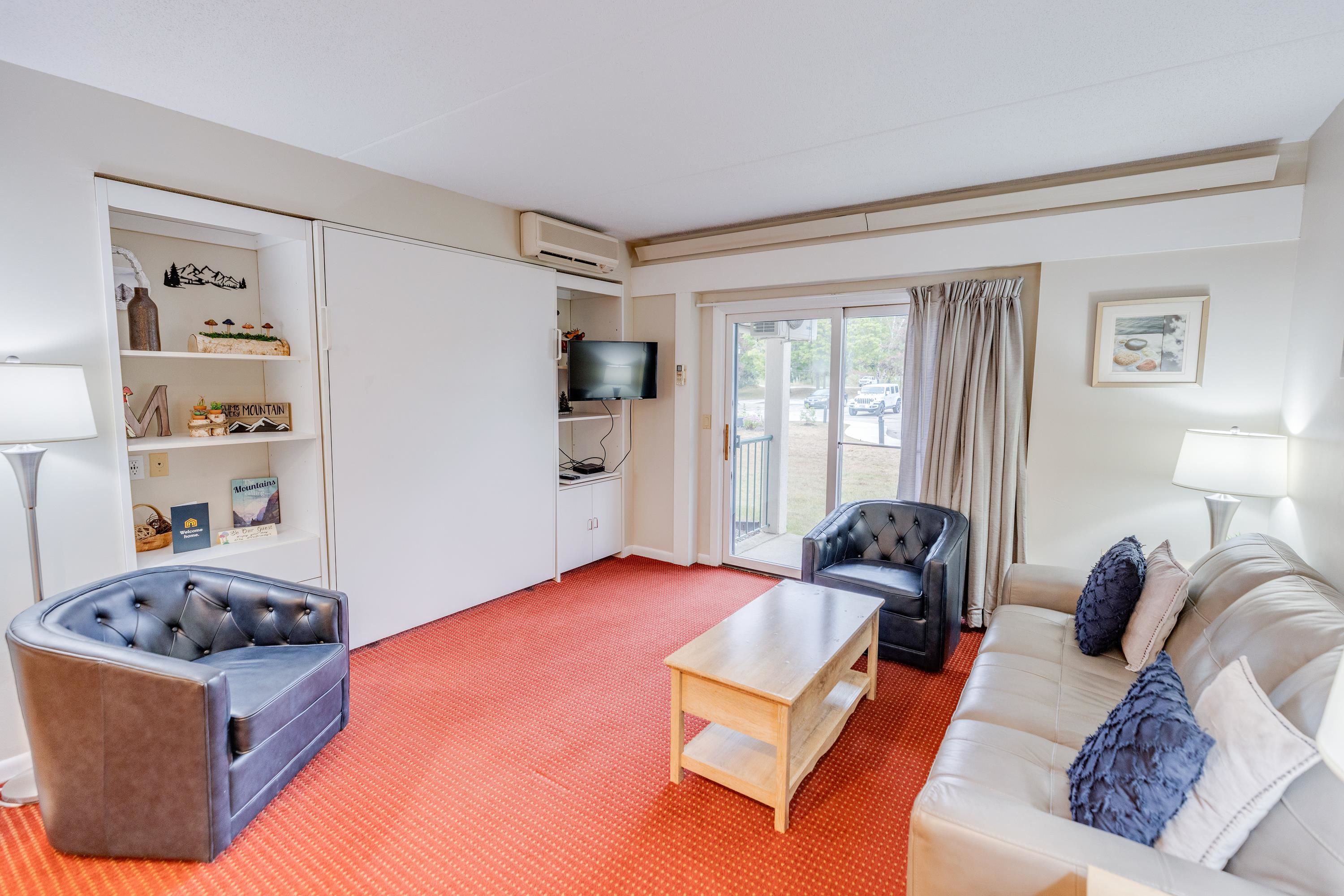 Homes for sale in Lincoln, NH | 48 Cooper Memorial Dr #111, Lincoln, NH 03251 | MLS# 5060534