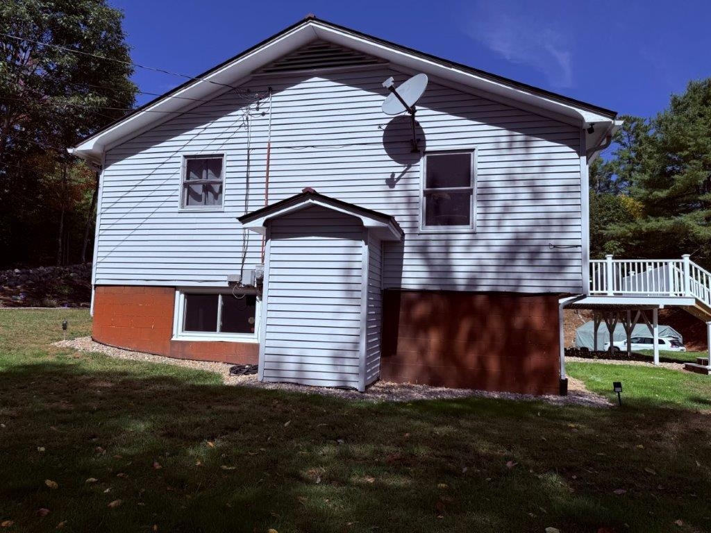 Side View 24044239