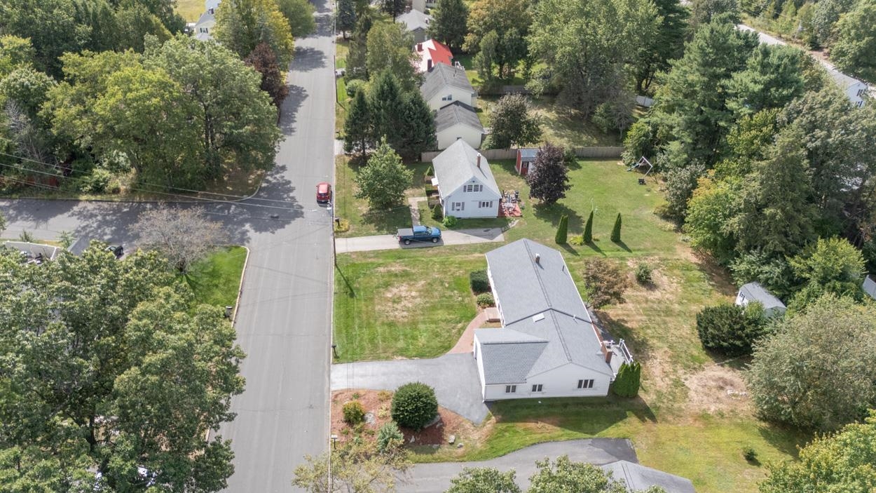 Awesome Neighborhood 24052437