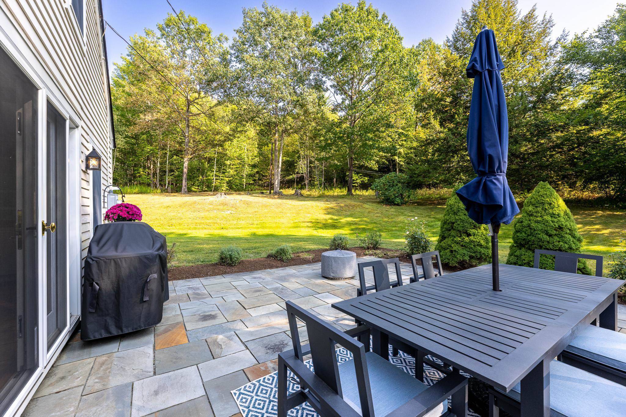 Entertaining Patio off the Living Room