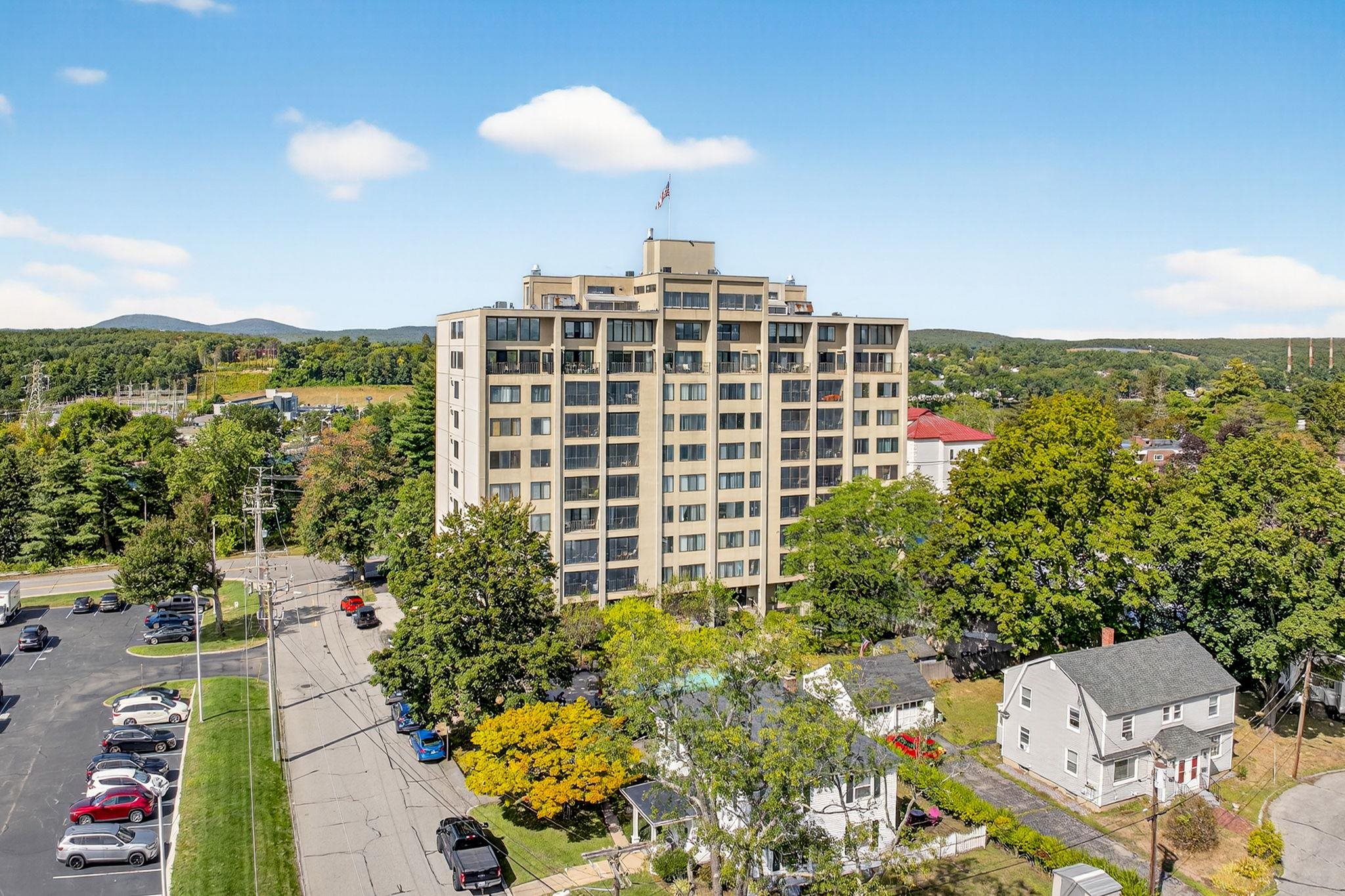 MANCHESTER NH Condo for sale $$315,000 | $347 per sq.ft.
