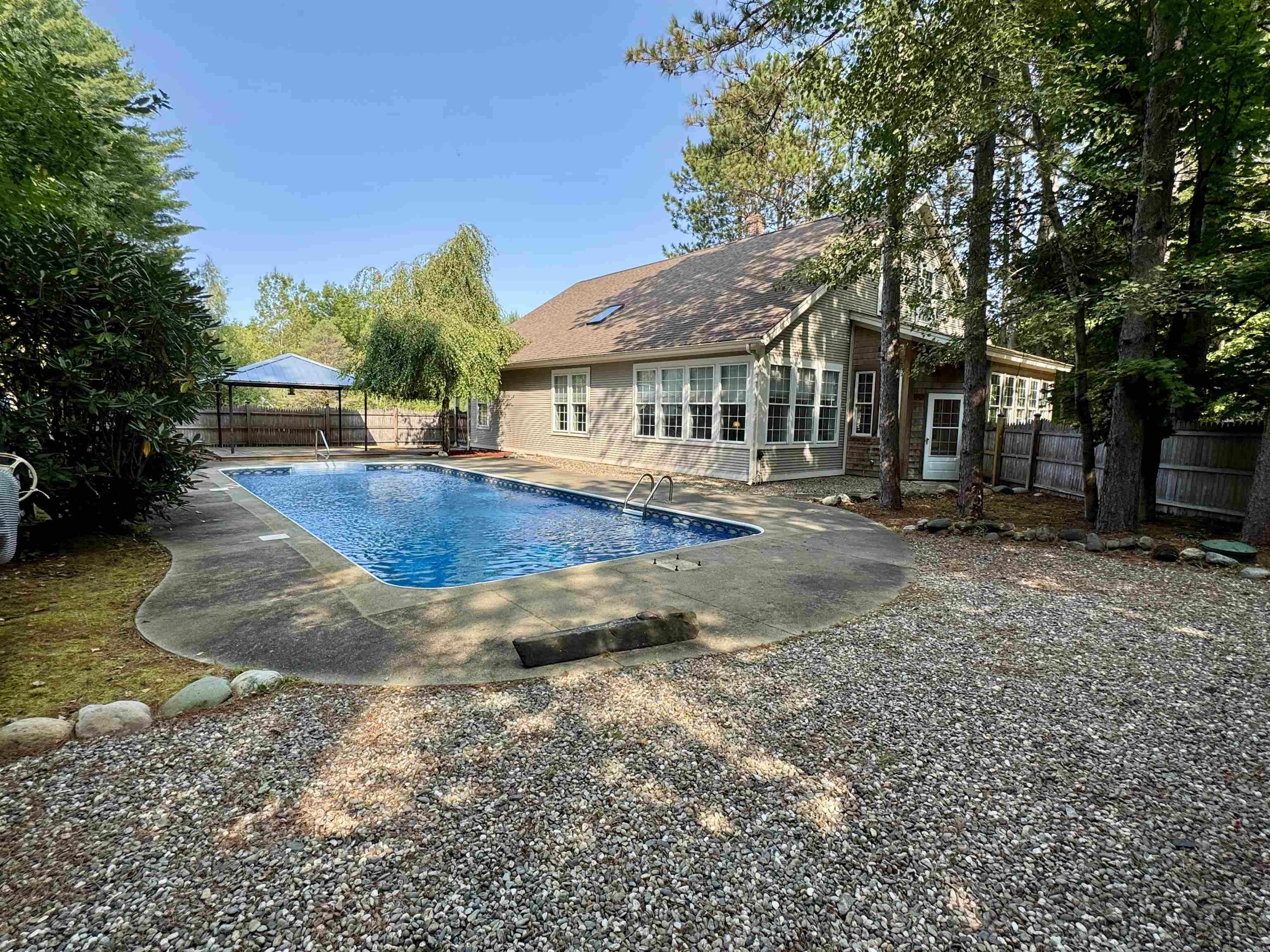 Homes for sale in Newport City, VT | 20 Cherry Ln, Newport City, VT 05855 | MLS# 5061148