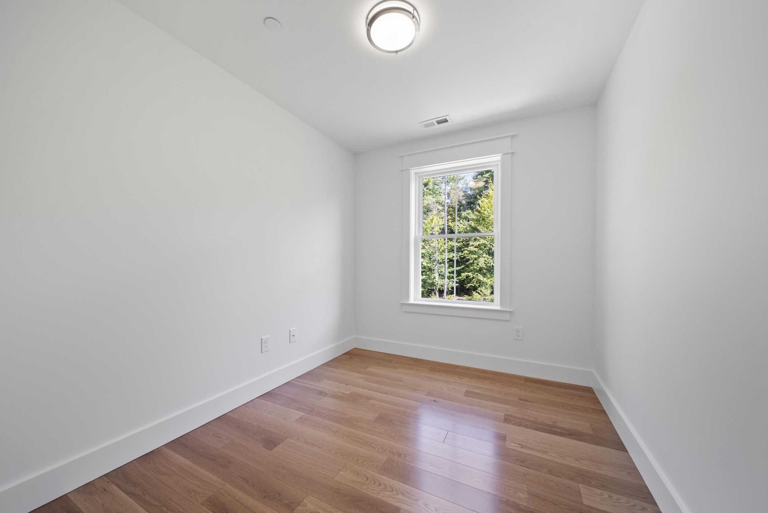 Office/Bonus Room