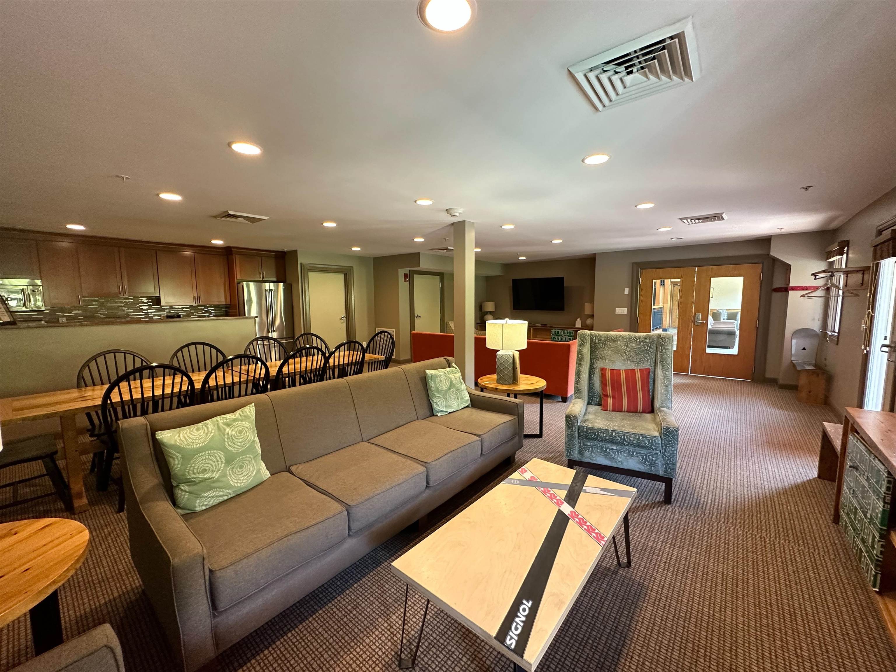 Owners only lounge