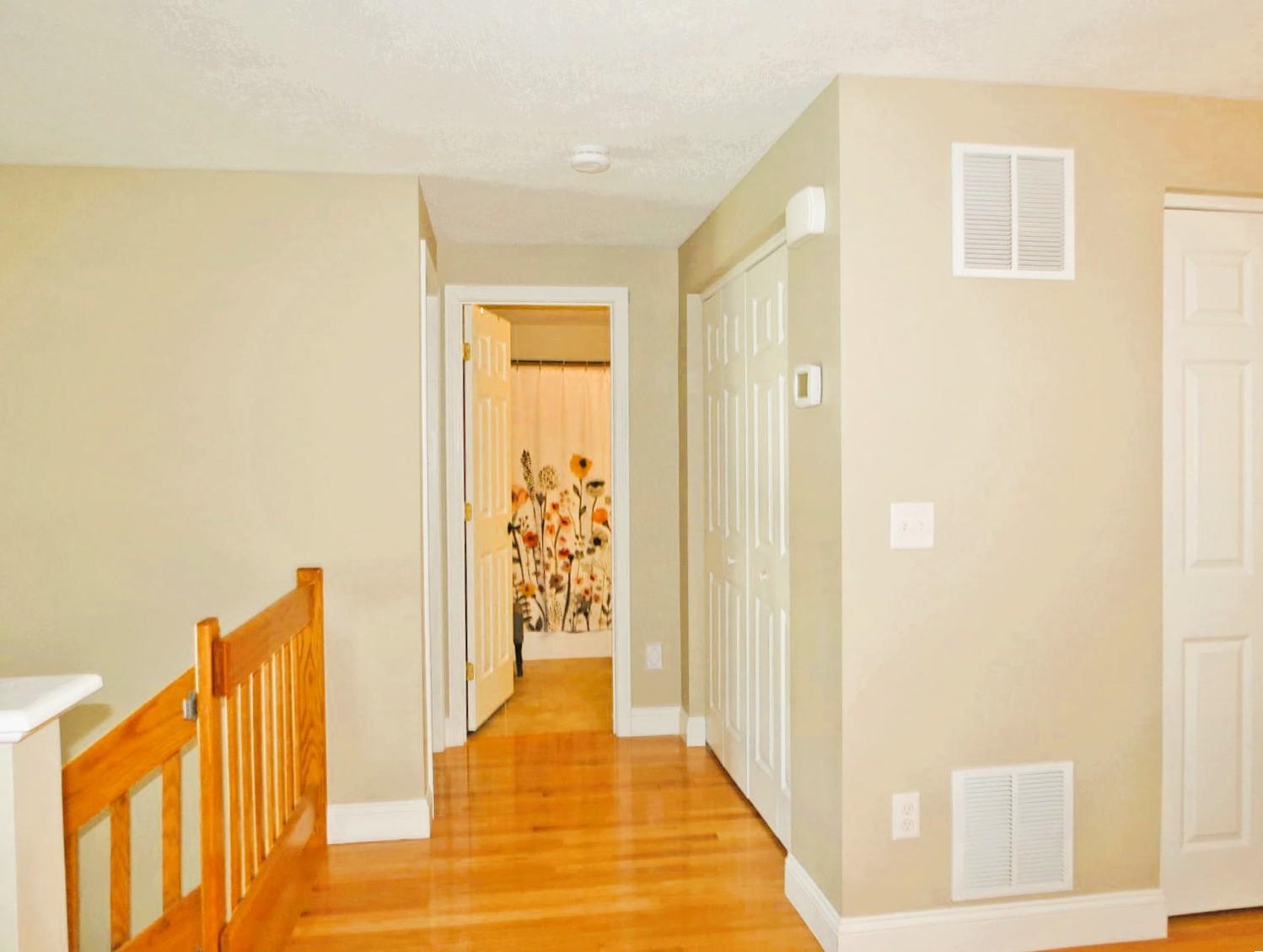 Photo 20 of 60