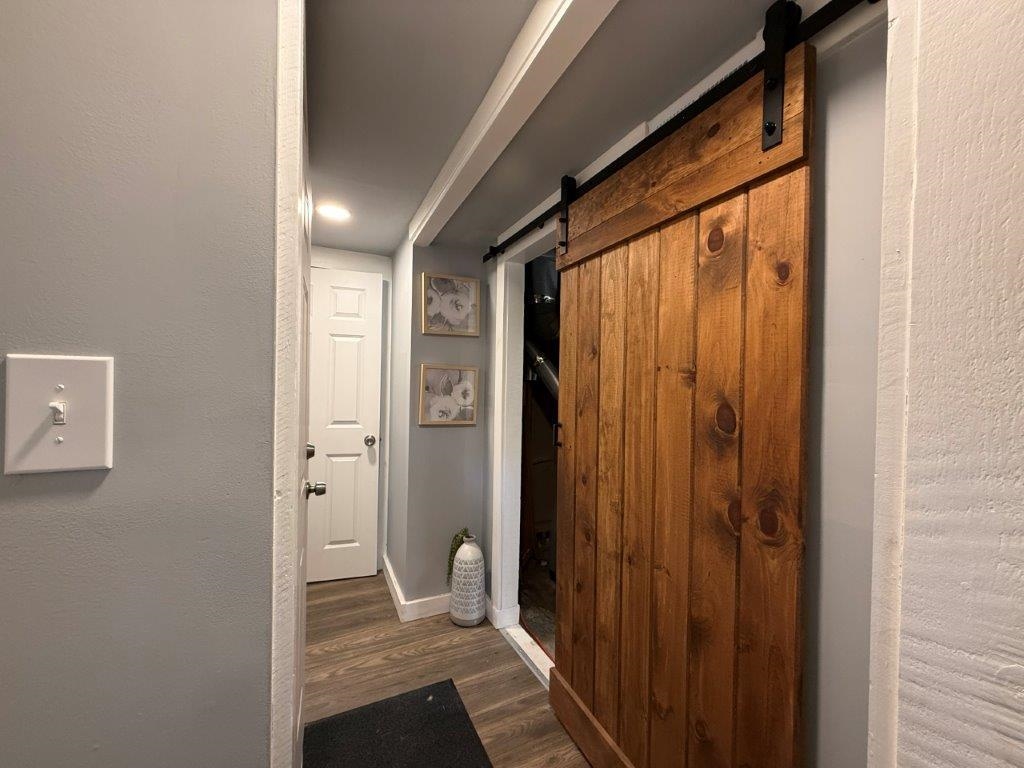 New Custom Doors 24046585