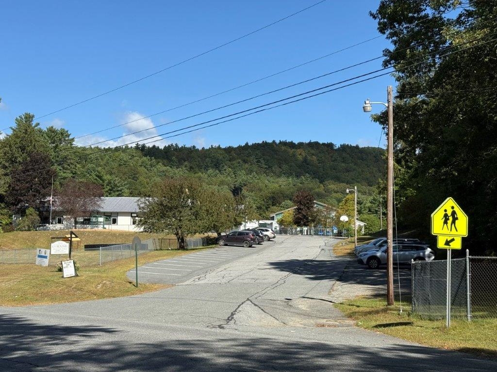 3 Miles To Cornish Elementary 24046686