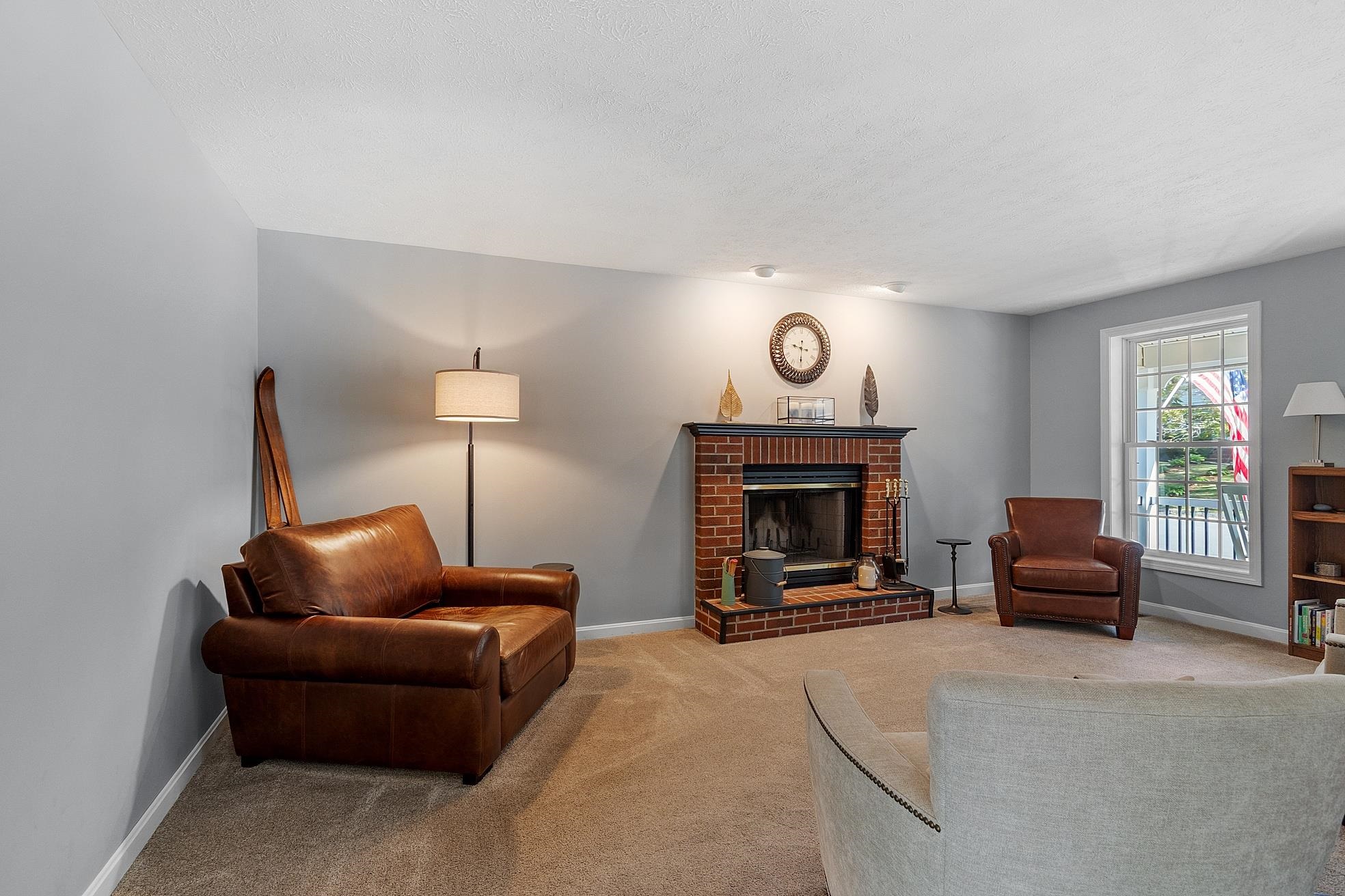 Living Room at 162 Tiffany Lane, Manchester, NH 03104