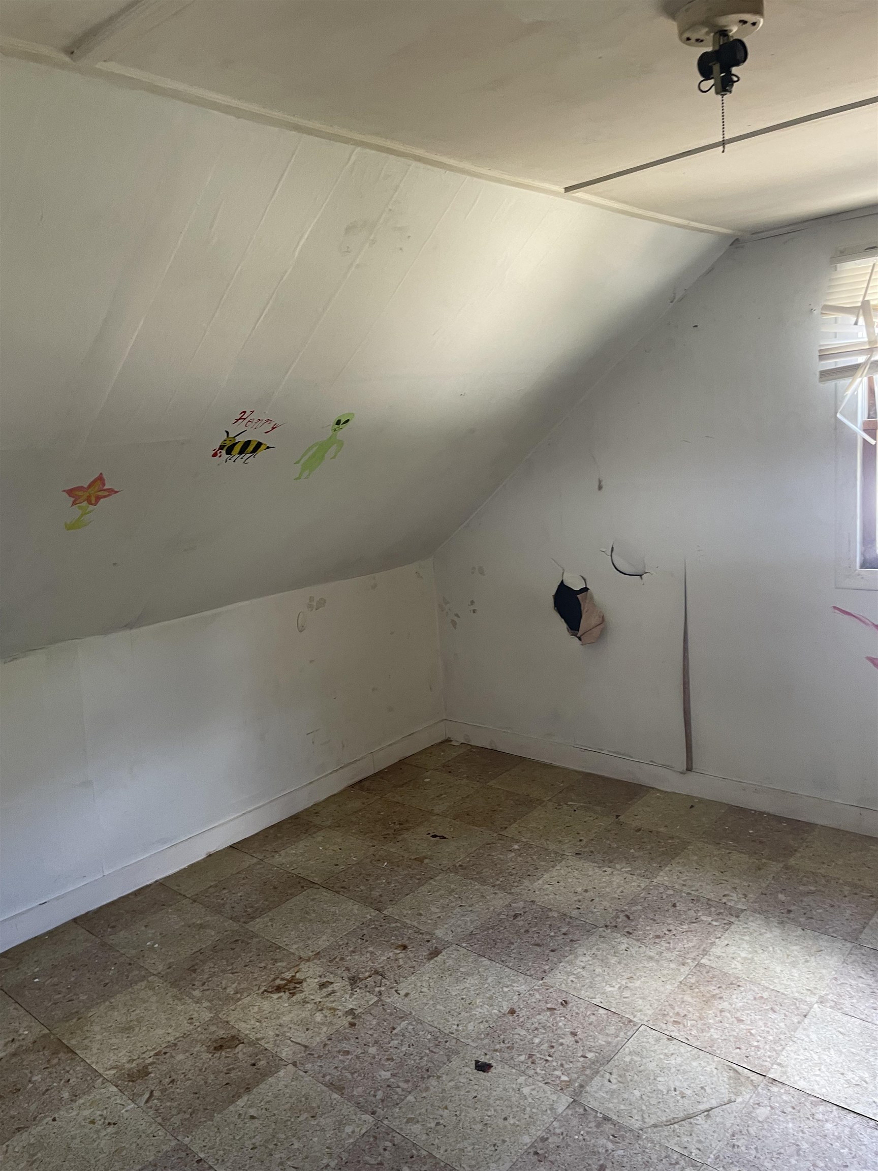 Photo 15 of 20