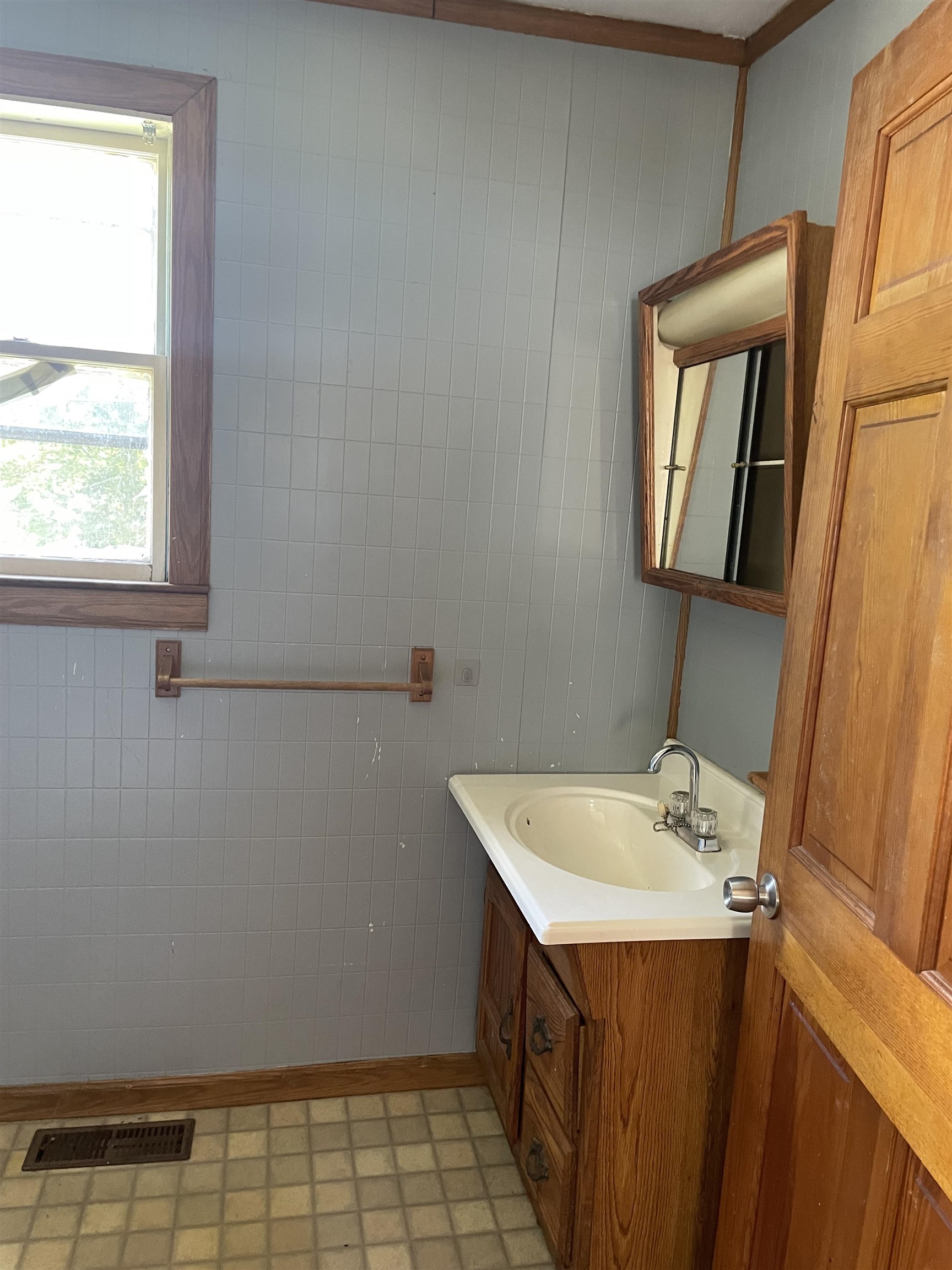 Photo 10 of 20