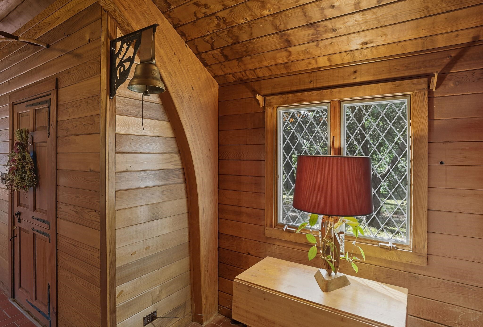 Entry Directly to Great Room