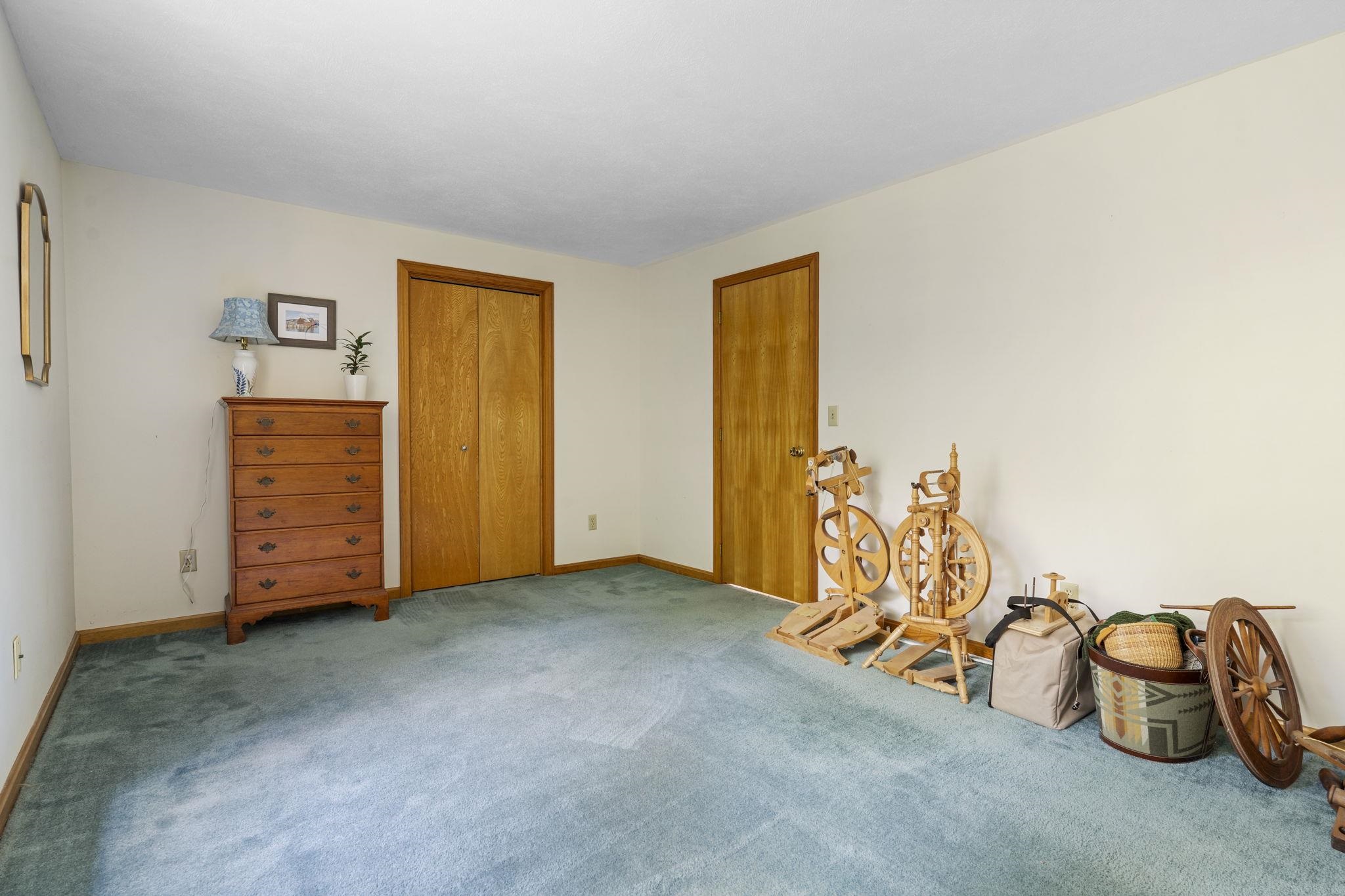 Photo 43 of 60