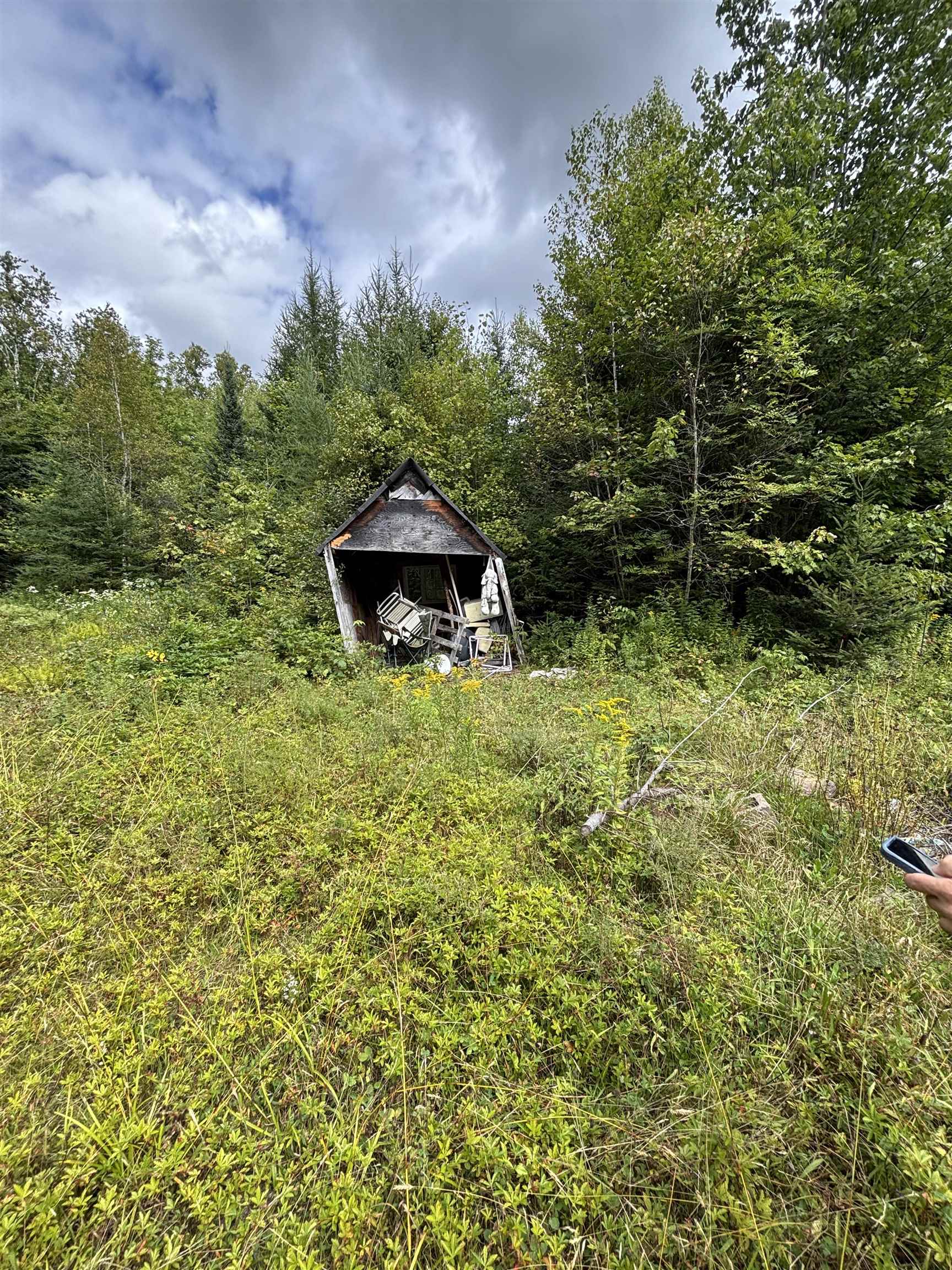 Tilted shed