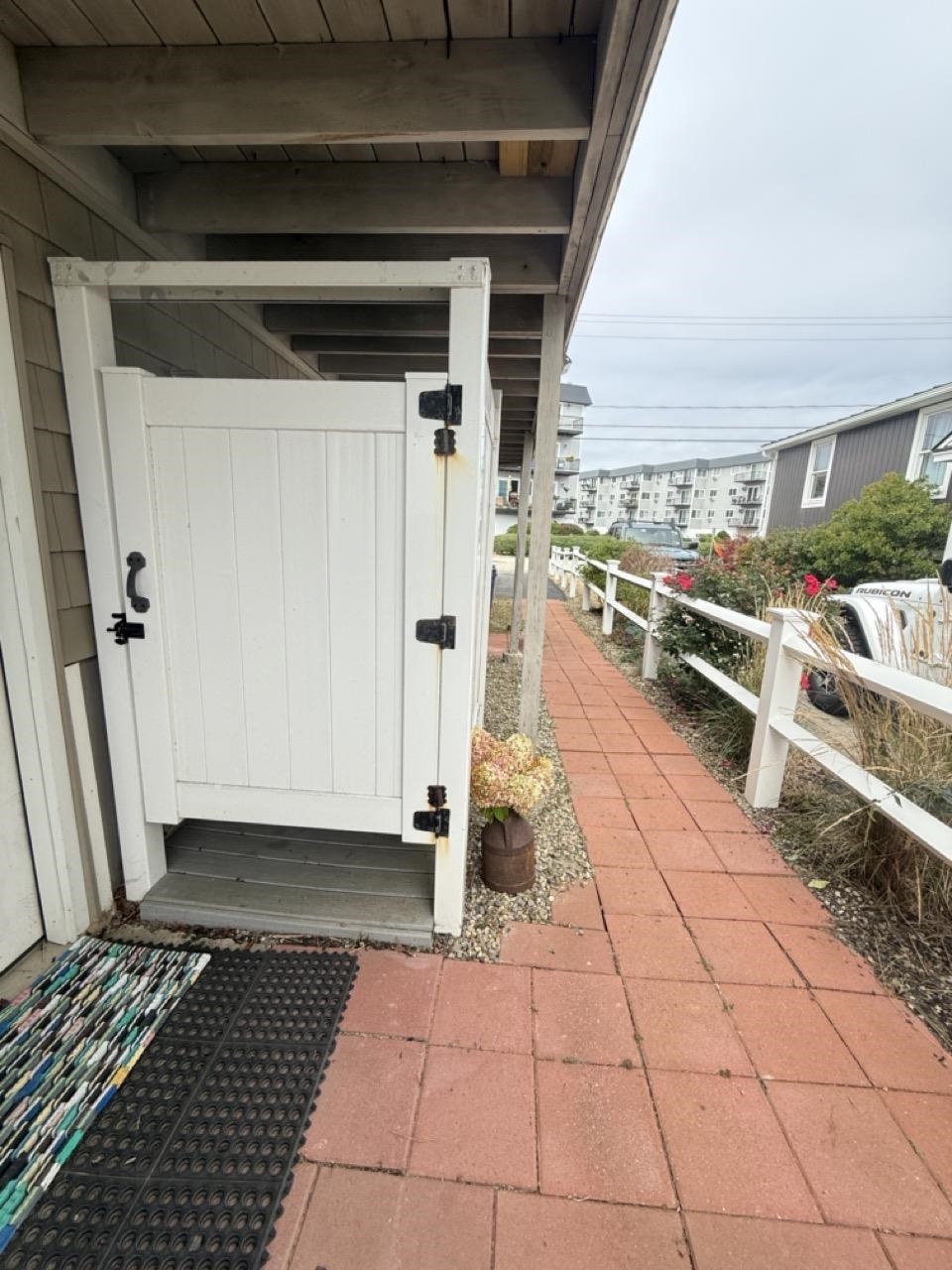 Photo 36 of 40