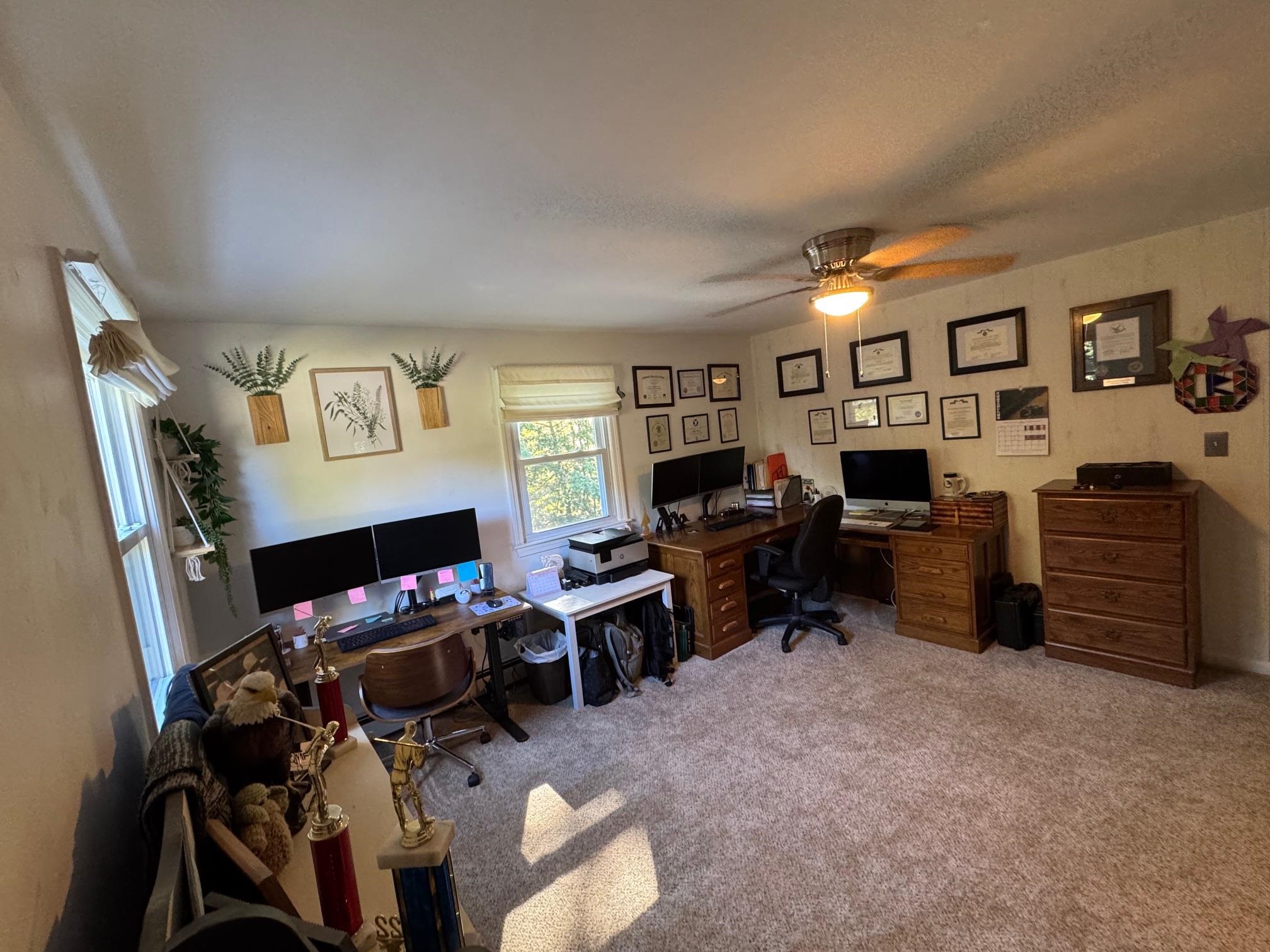 Photo 23 of 28